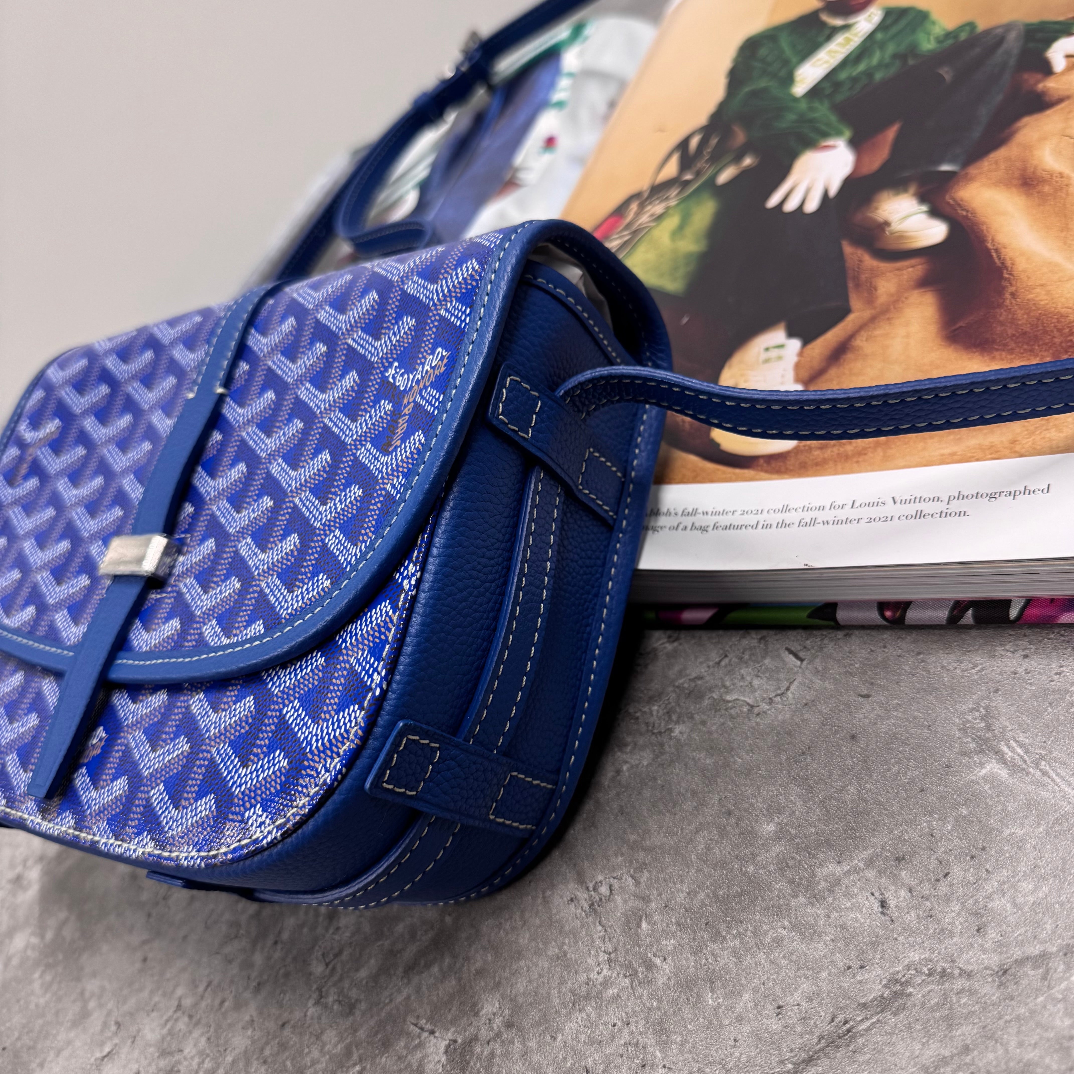 (PRE ORDER) GYRD MAN BAG - BLUE