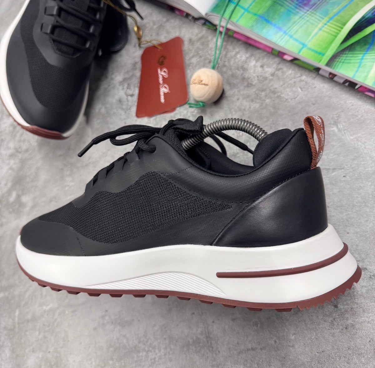 LORO LEATHER TRAINER - BLACK