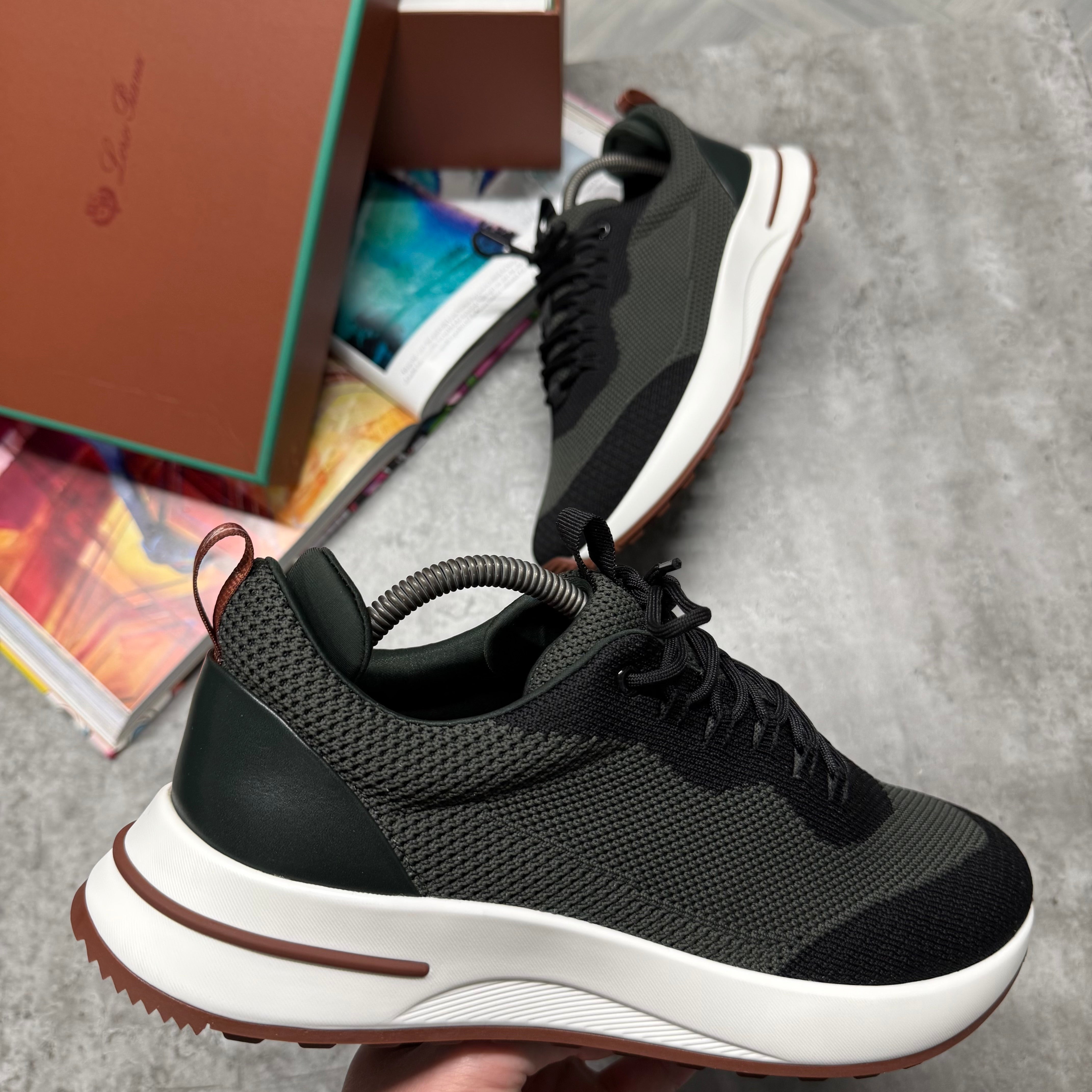 LORO MESH TRAINER - KHAKI / BLACK