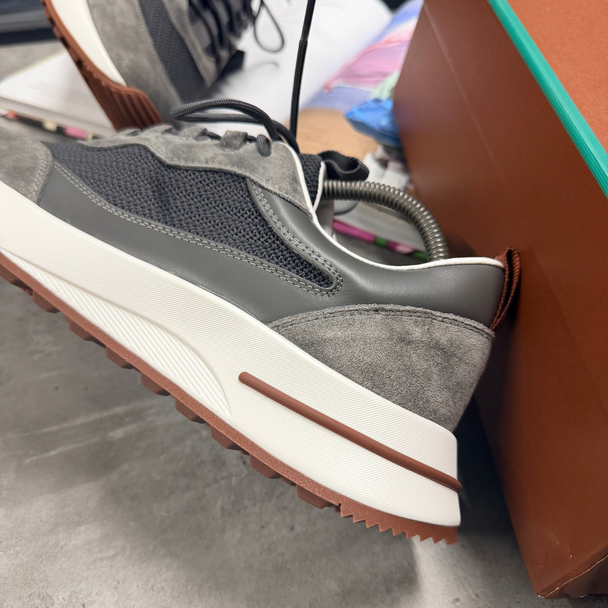 LORO TRAINER - GREY