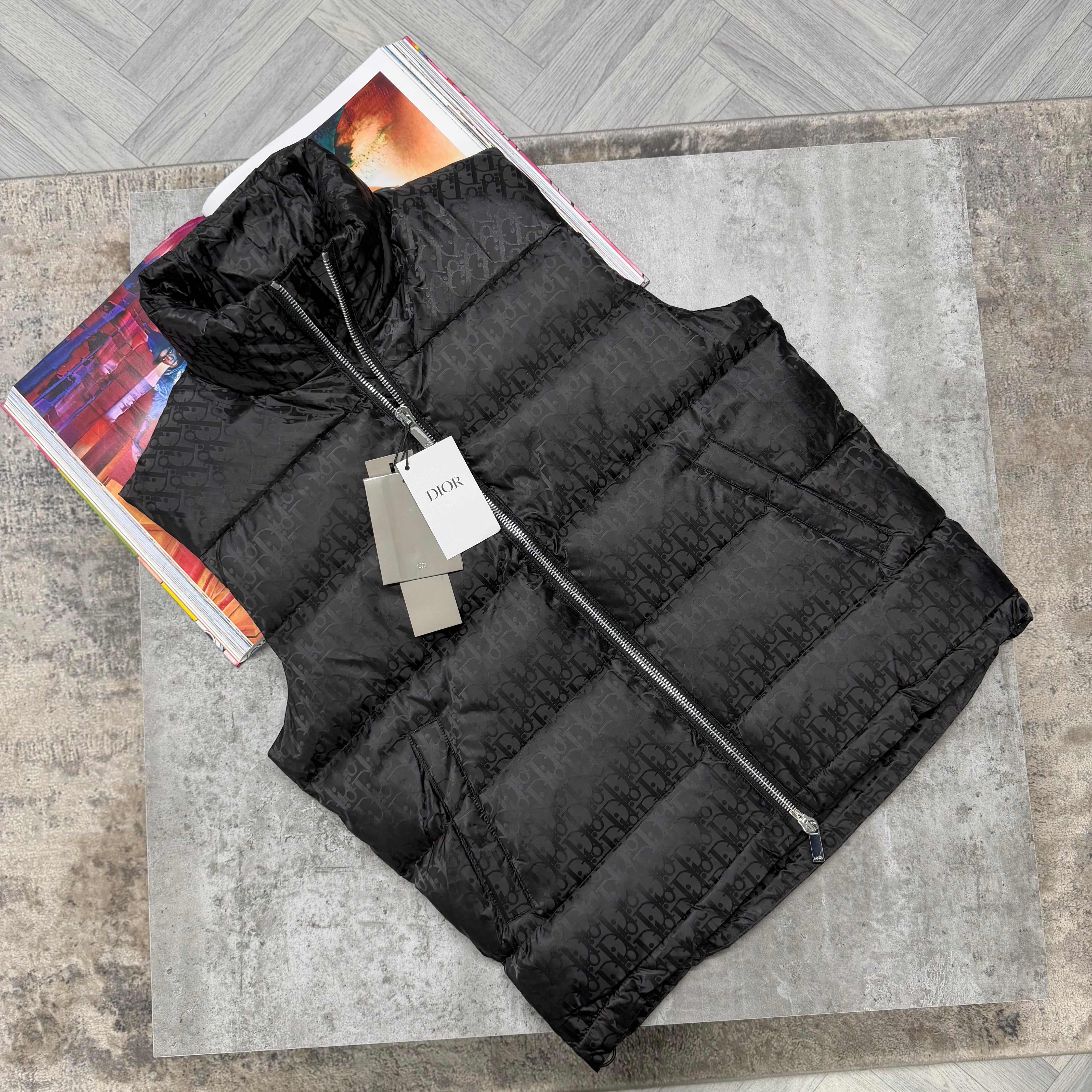 CD OBLIQUE GILET - BLACK