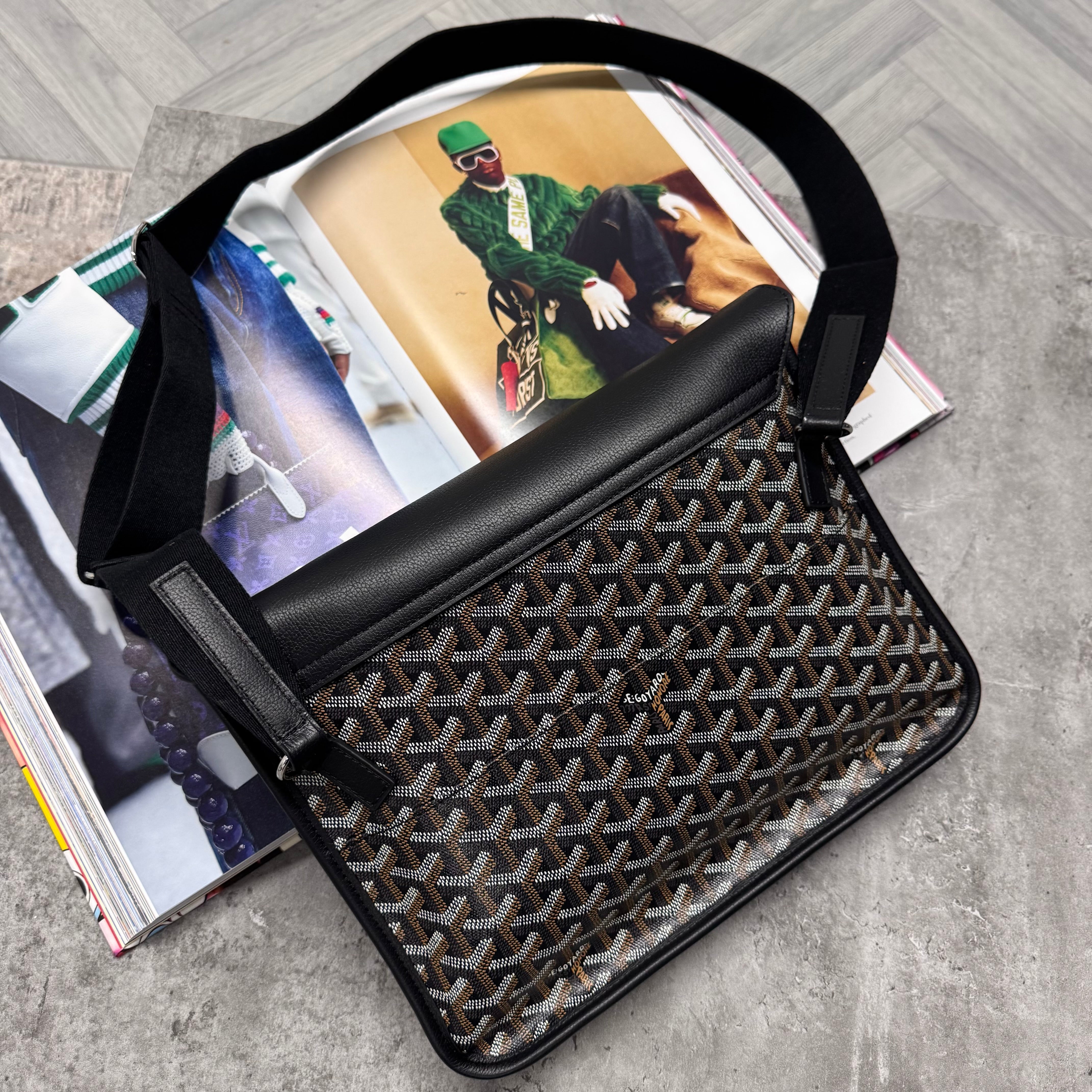 (PRE ORDER) GYRD MAN BAG - BLACK