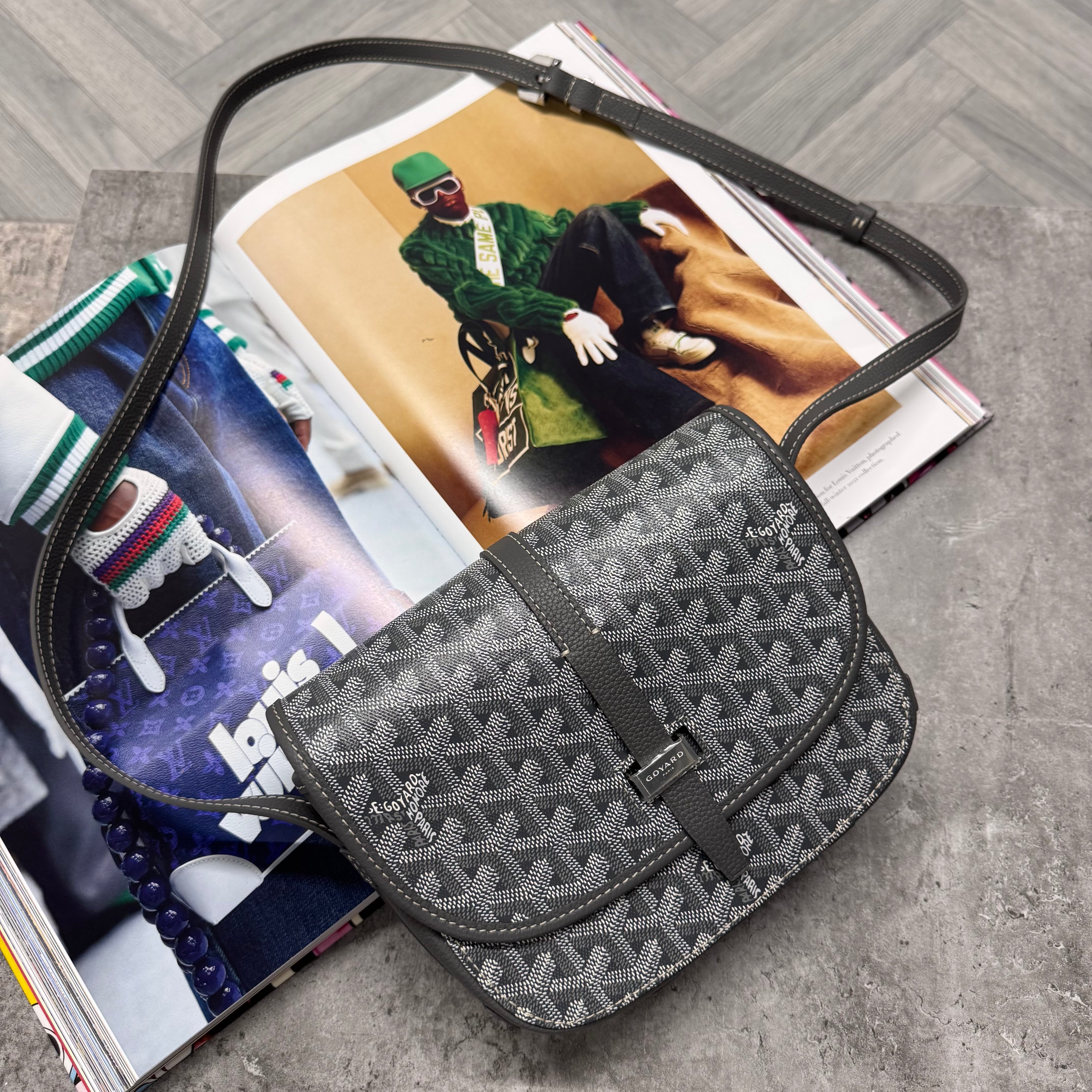 (PRE ORDER) GYRD MAN BAG - GREY