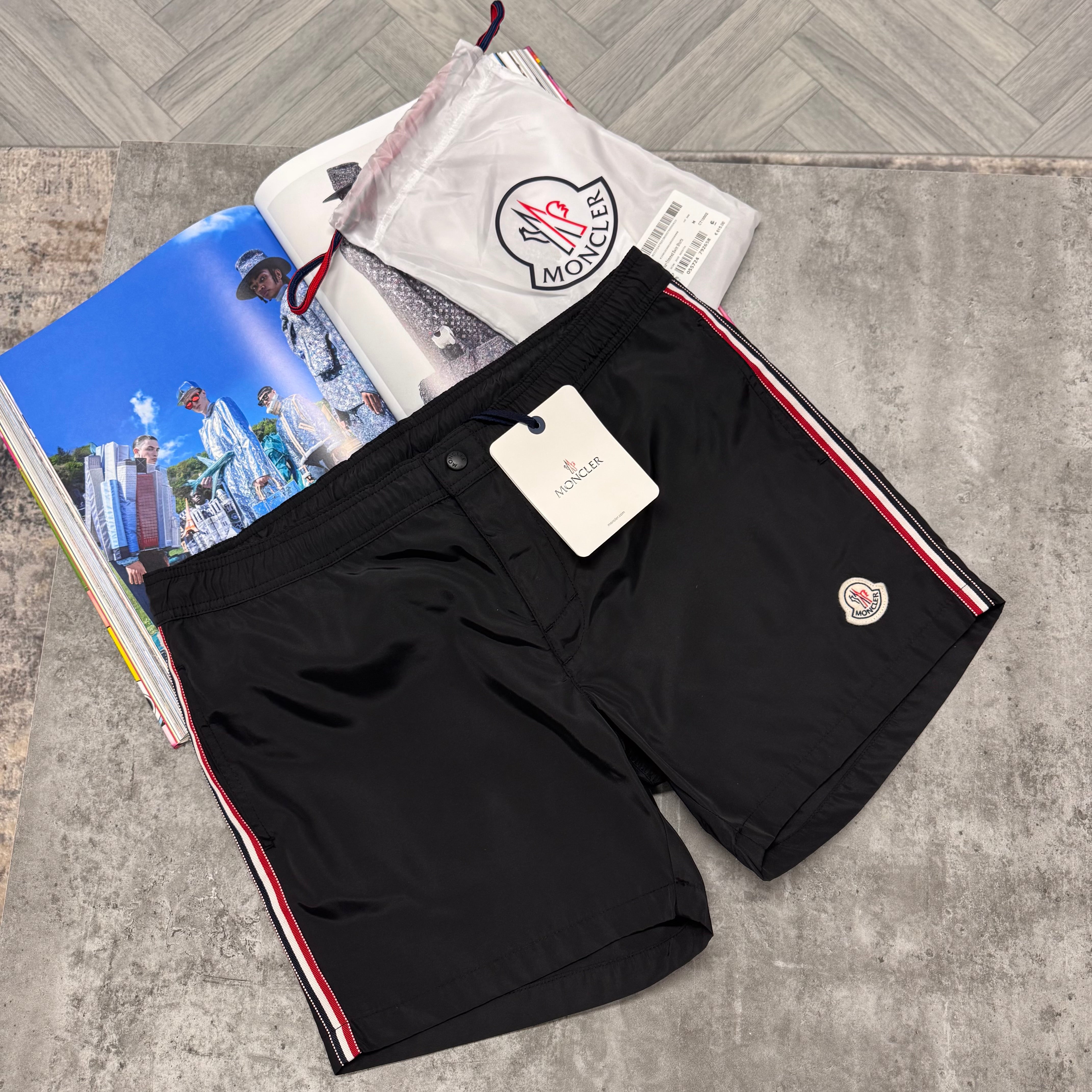 MNCLR STRIPED BAGGED SWIMS - BLACK
