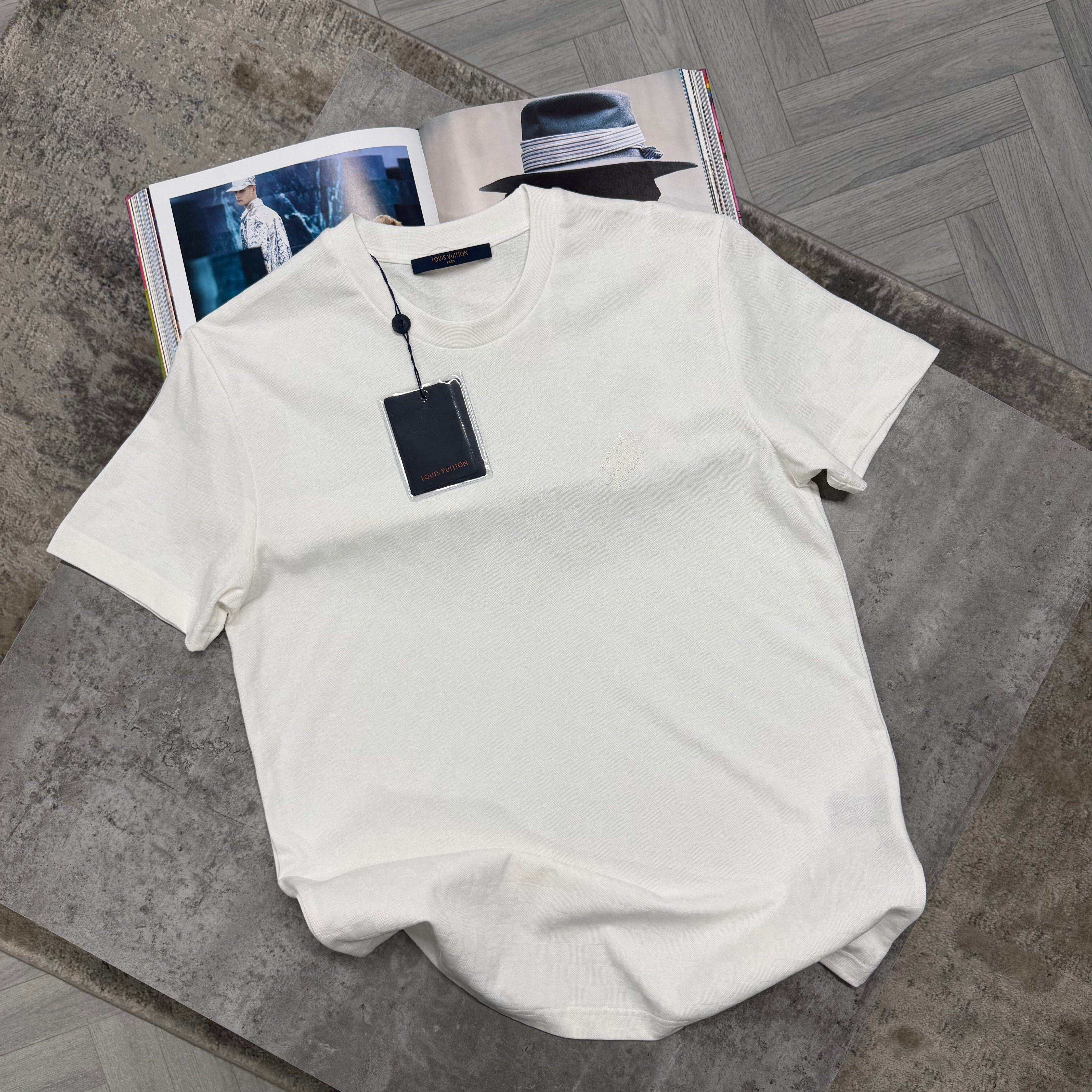 LVE DAMIER T SHIRT - WHITE