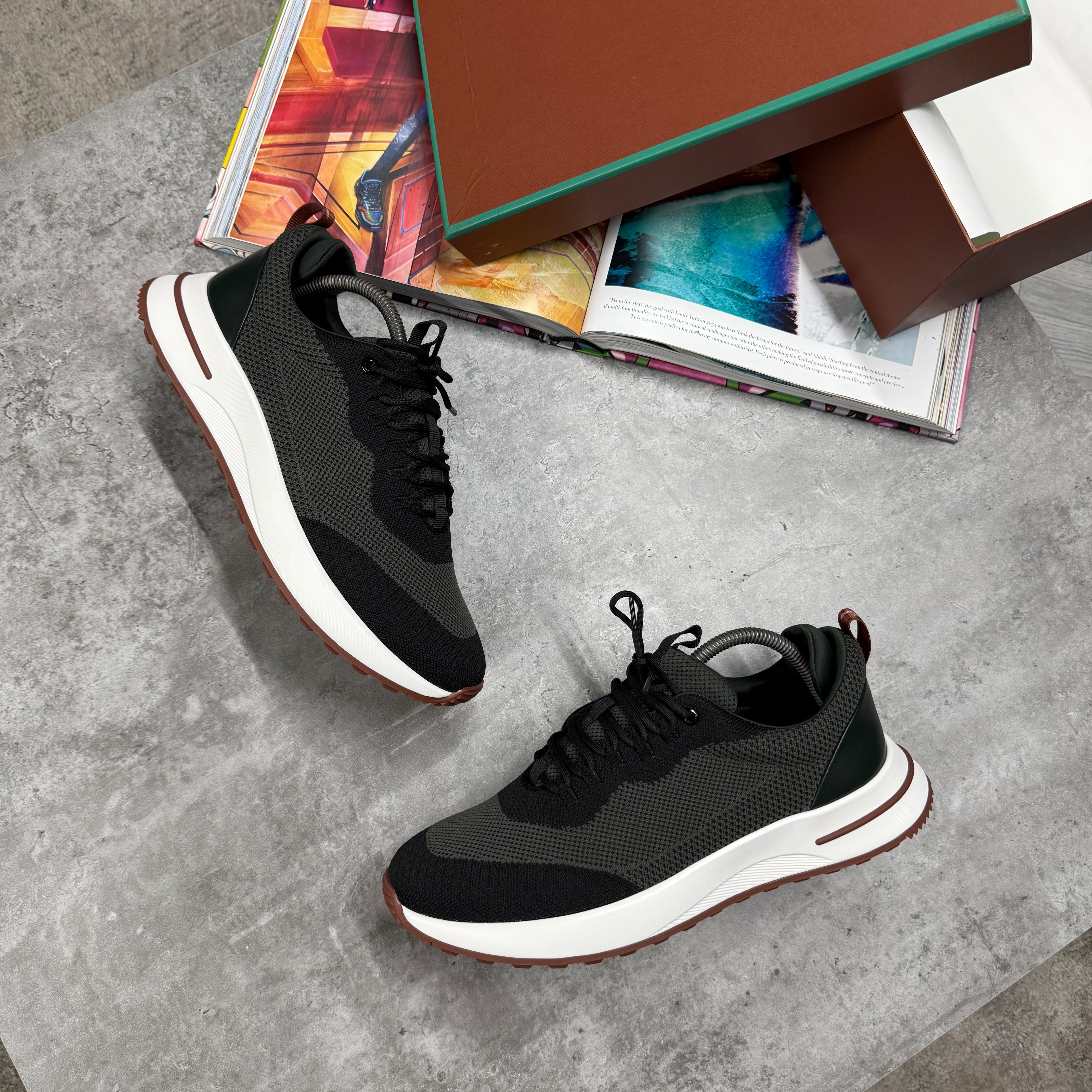 LORO MESH TRAINER - KHAKI / BLACK