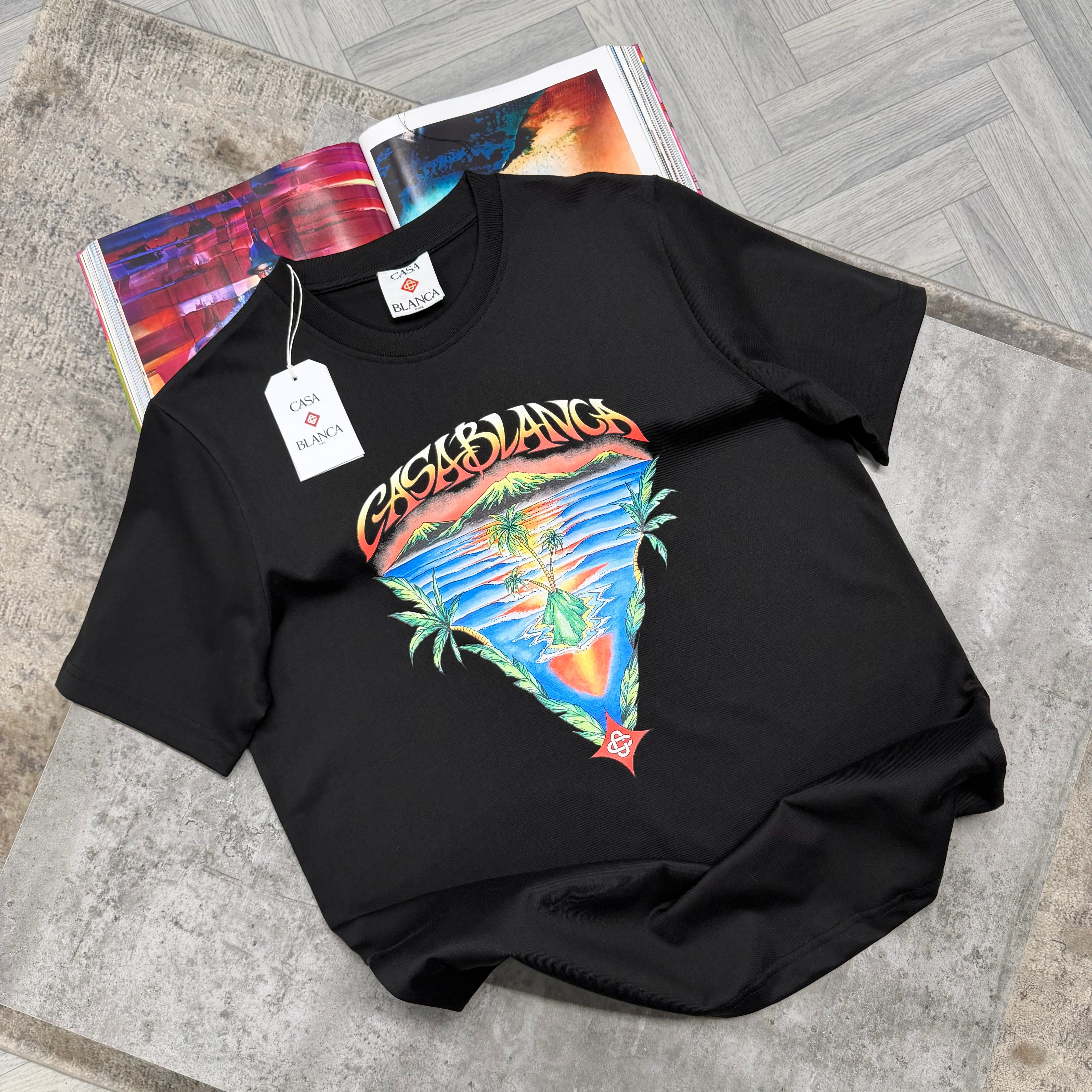 CB TRIANGLE T SHIRT - BLACK