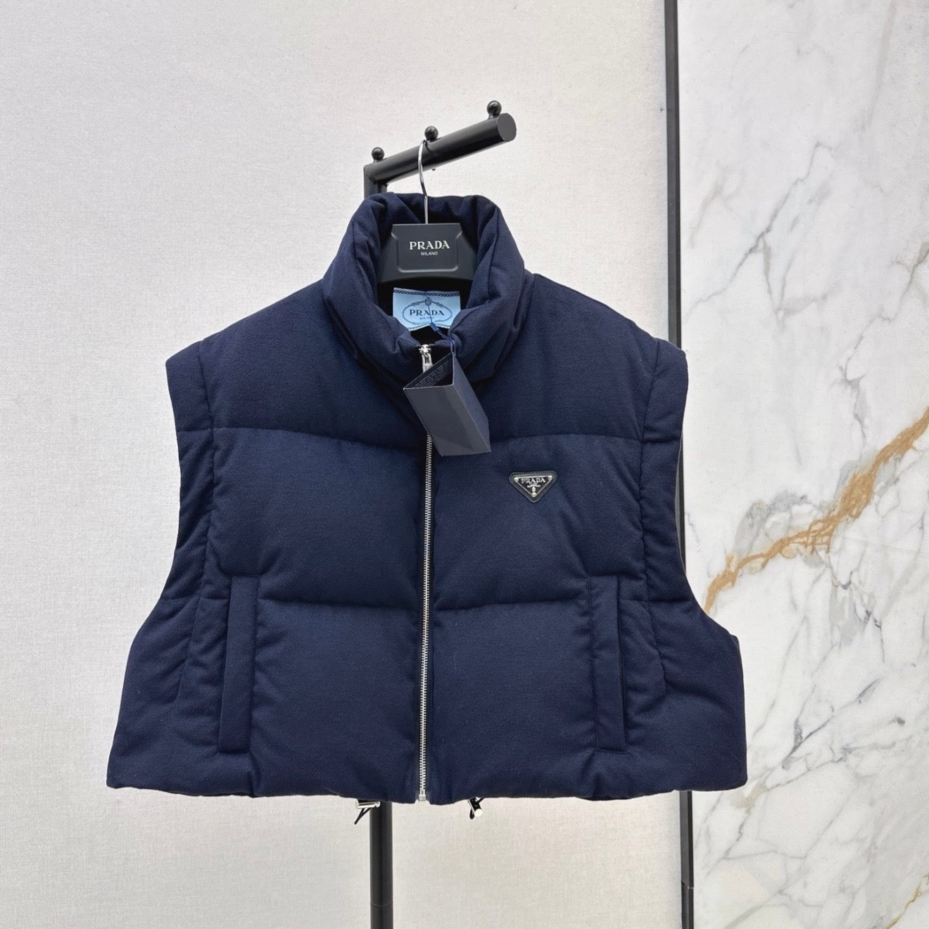 (PRE ORDER) PDA DETACHABLE PUFFER COAT - NAVY