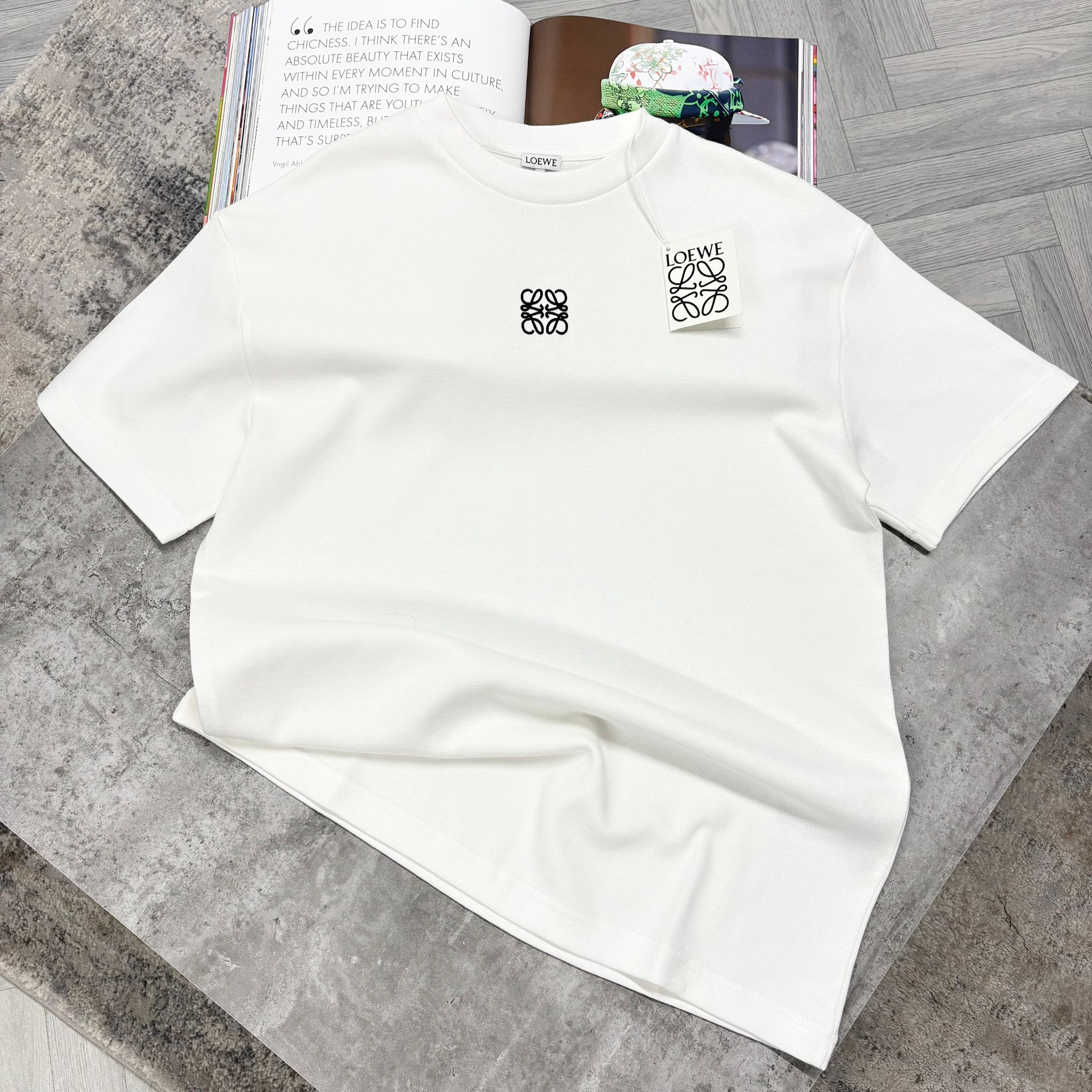 LWE SMALL LOGO KNIT T SHIRT - WHITE