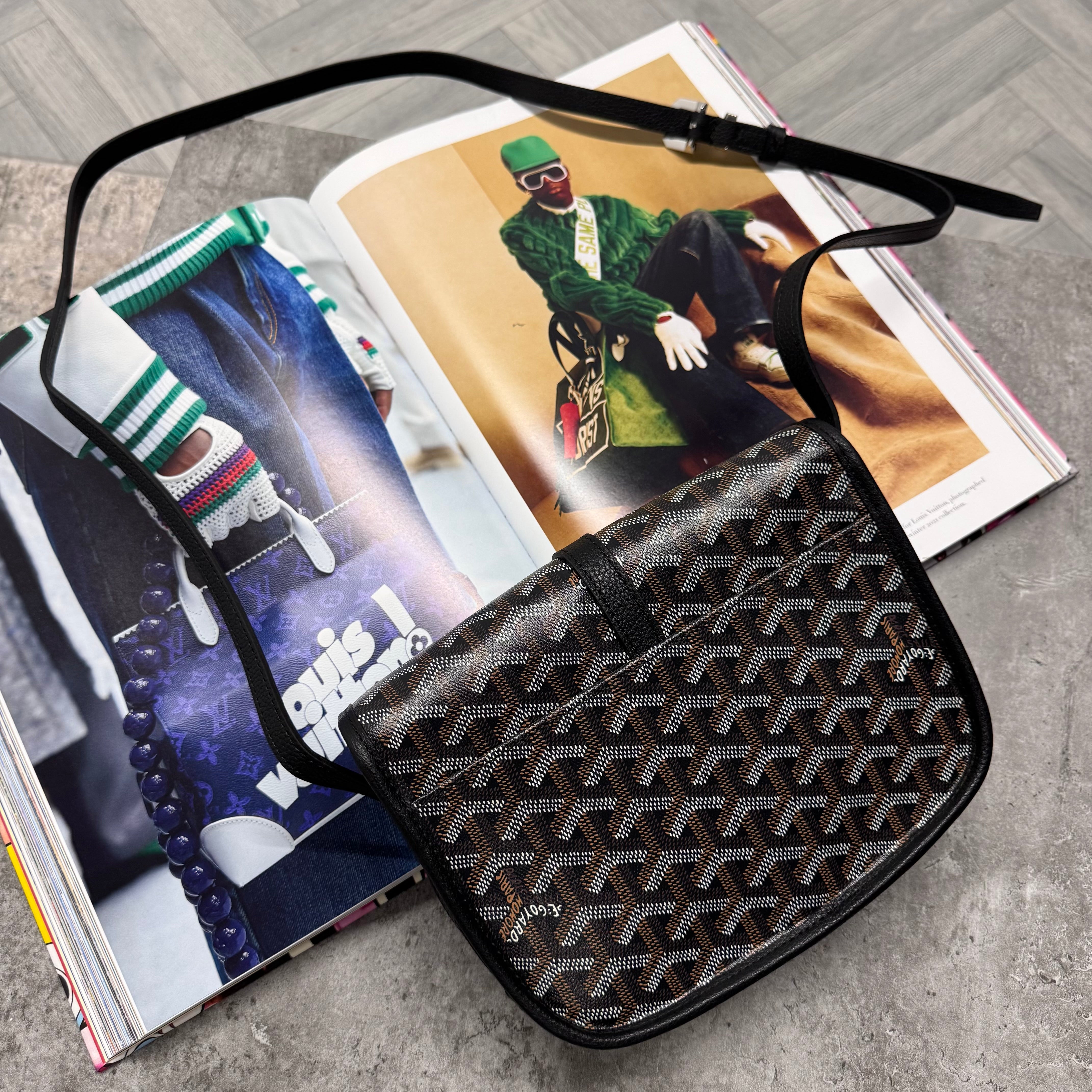 (PRE ORDER) GYRD MAN BAG - BLACK