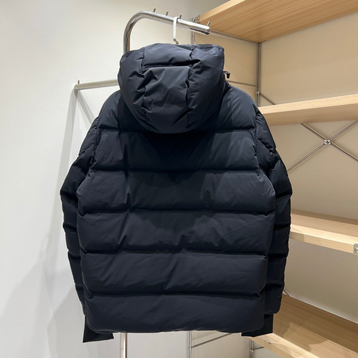 (PRE ORDER) MNCLR NAJAN QUILTED DOWN PUFFER COAT - BLACK