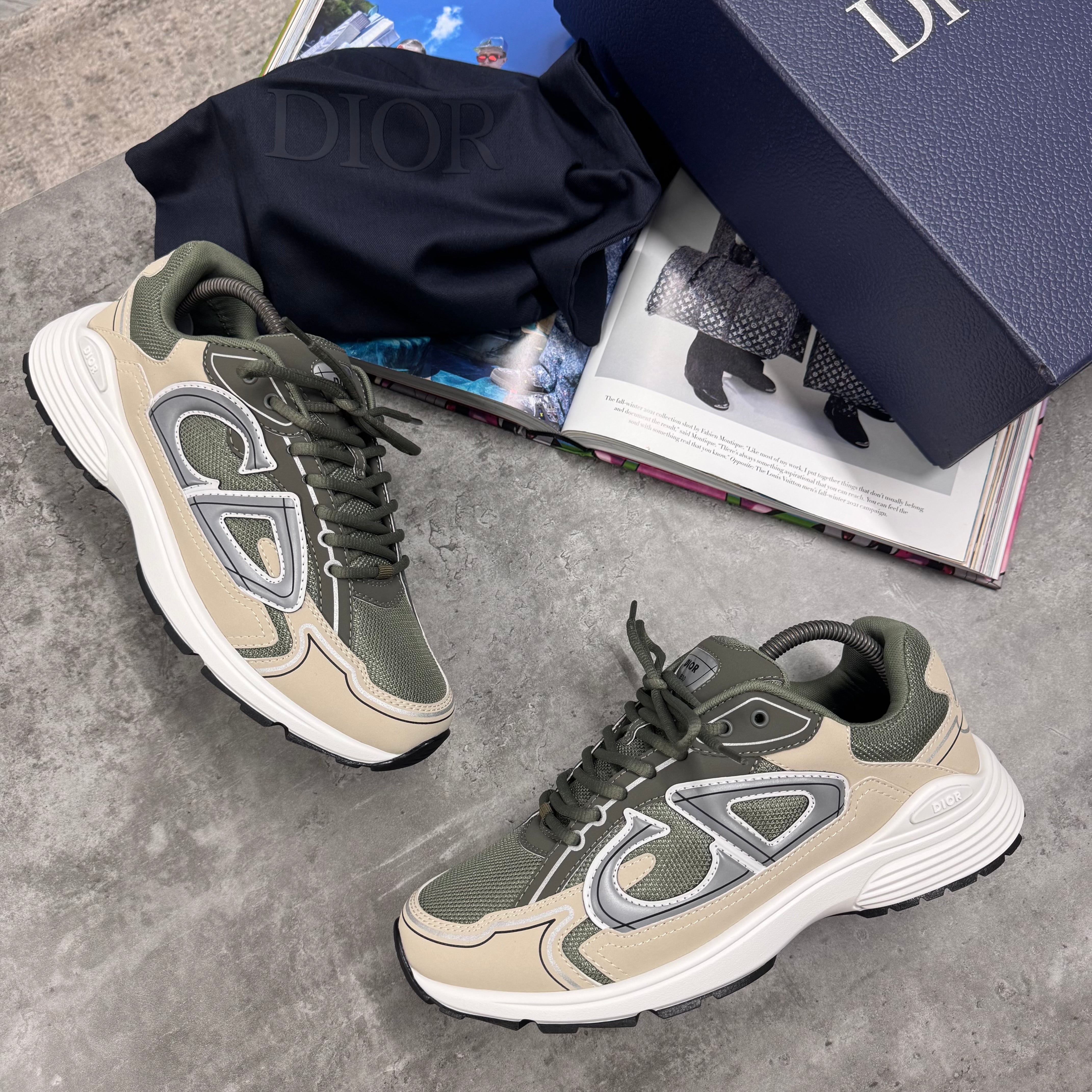 (PRE ORDER) B30 TRAINERS - OLIVE