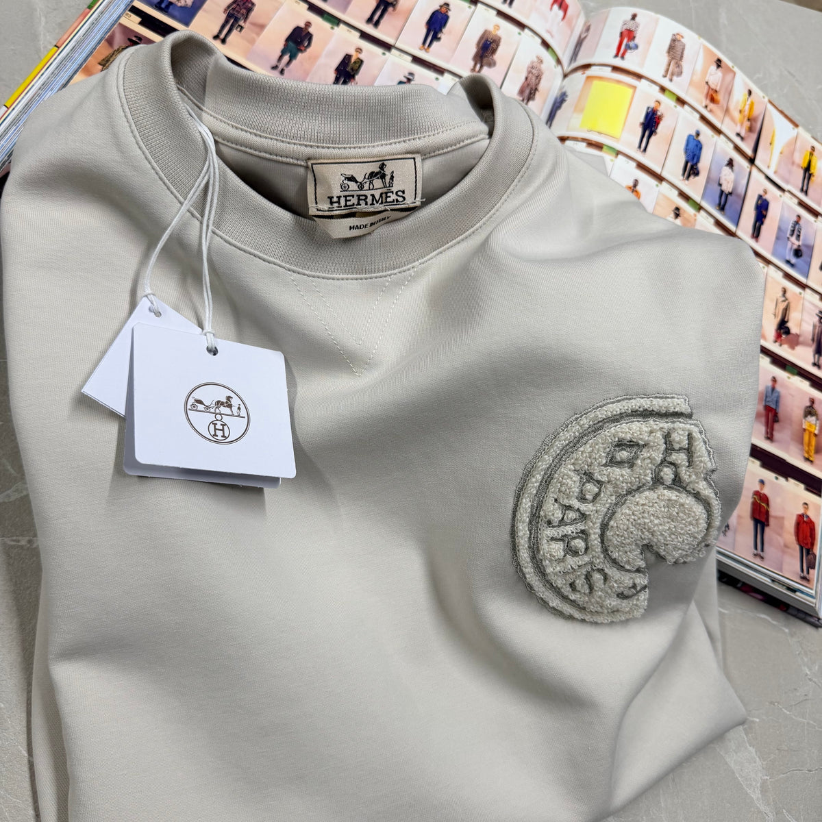 H CREWNECK - CREAM