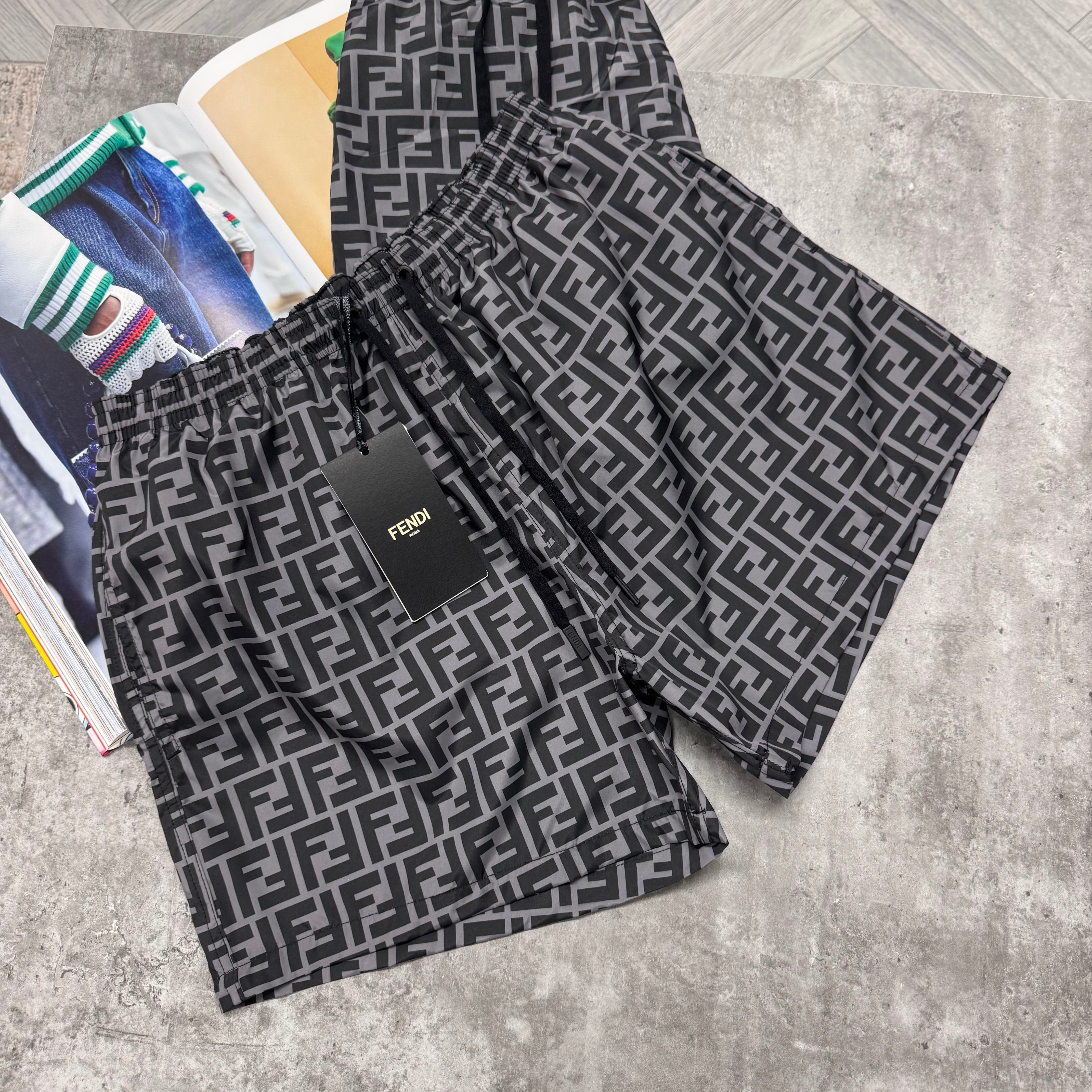 FDI SWIM SHORTS - BLACK