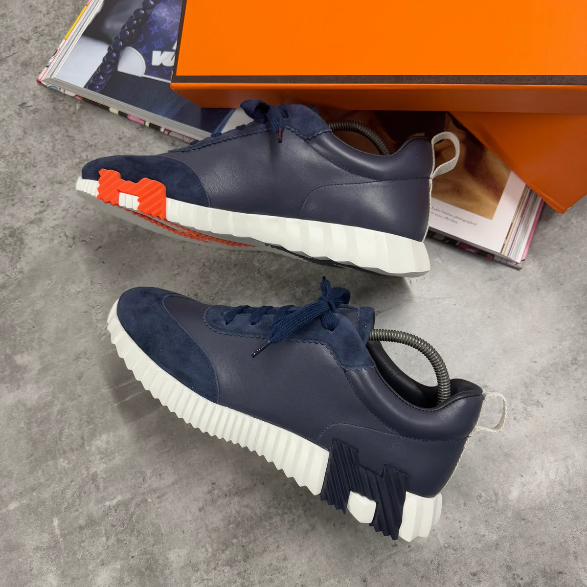 (PRE ORDER) H TRAINER - NAVY