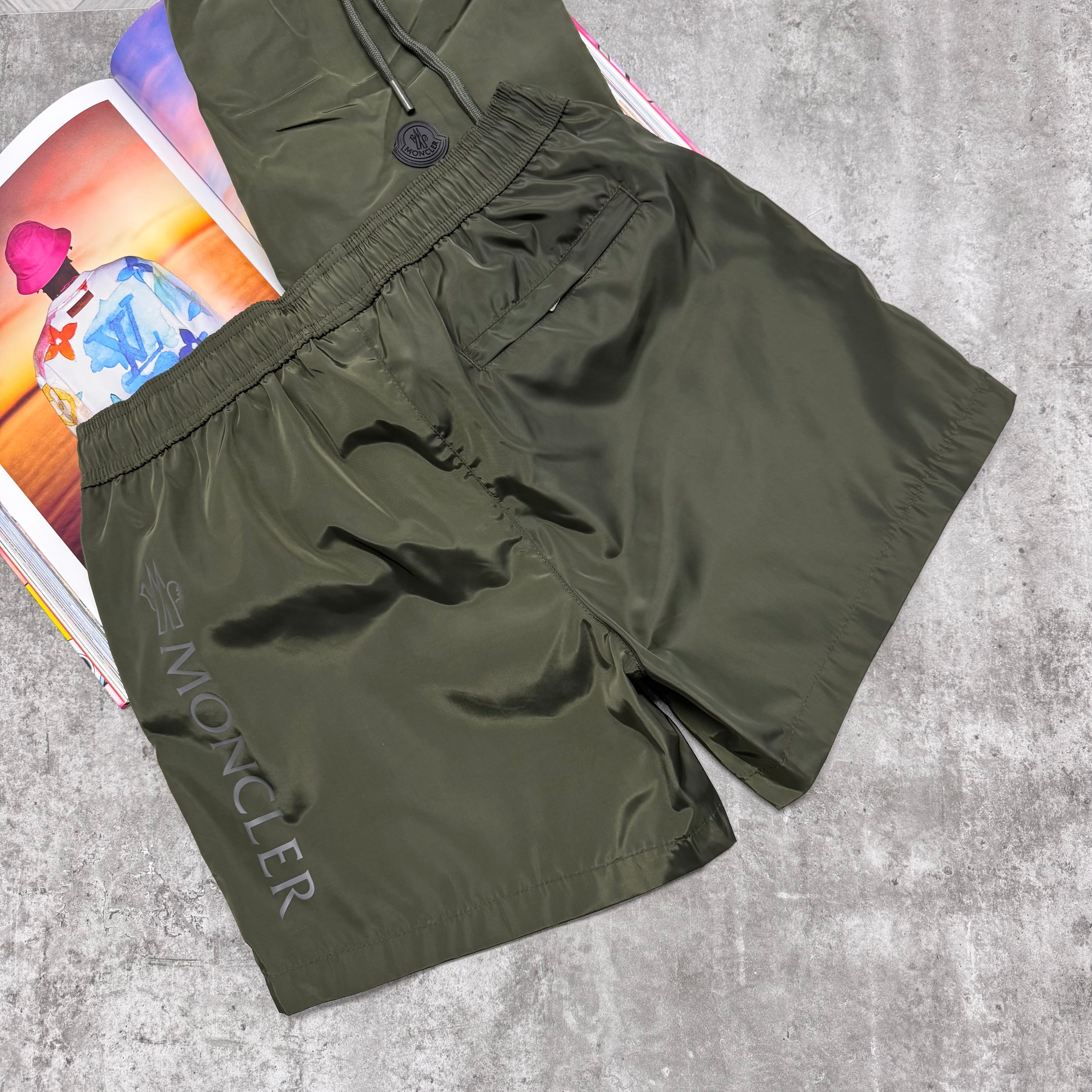 MNCLR BLACK BADGE SWIM SHORTS - KHAKI