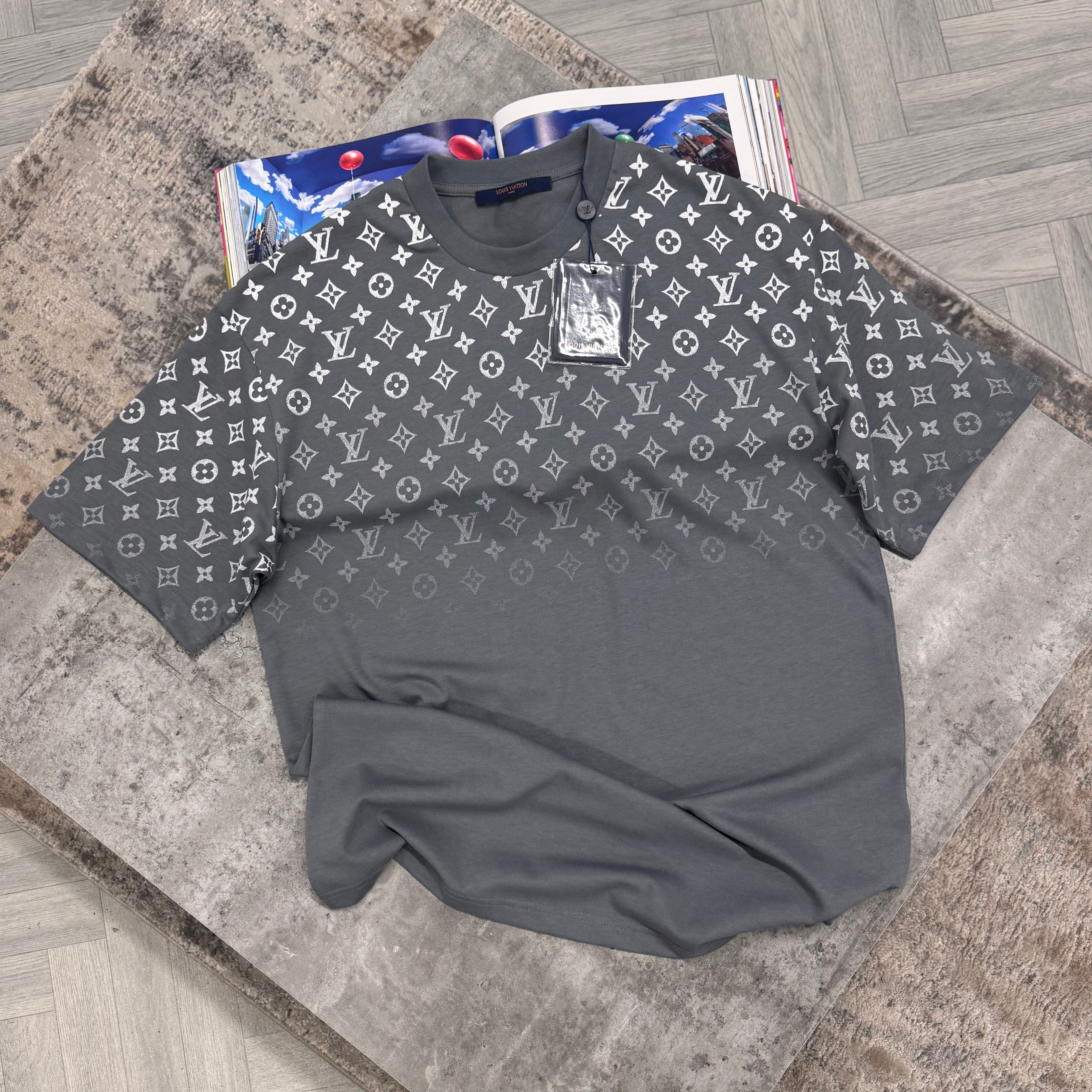 LVE MONOGRAM T SHIRT - GREY