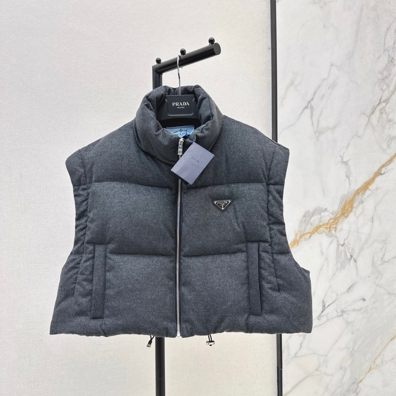 (PRE ORDER) PDA DETACHABLE PUFFER COAT - GREY