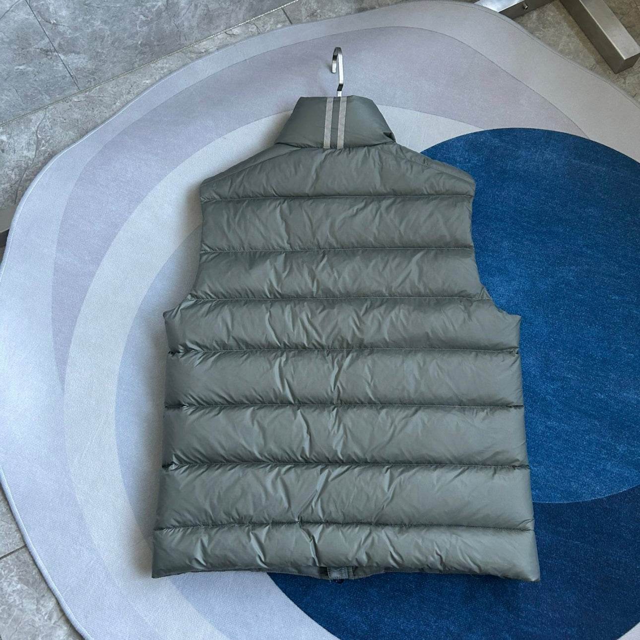 (PRE ORDER) CG CROFTON GILET - KHAKI