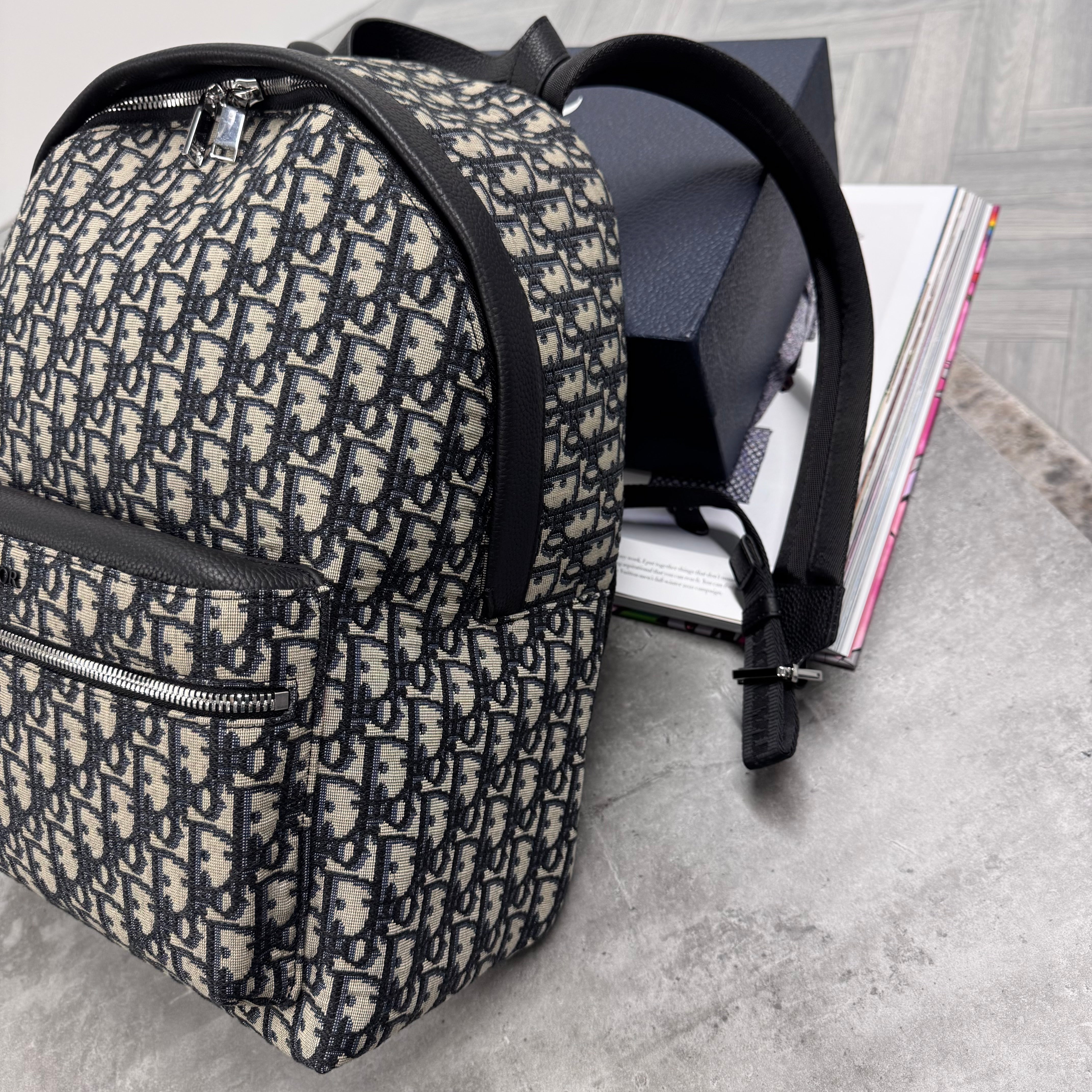 (PRE ORDER) CD OBLIQUE BACKPACK - CREAM