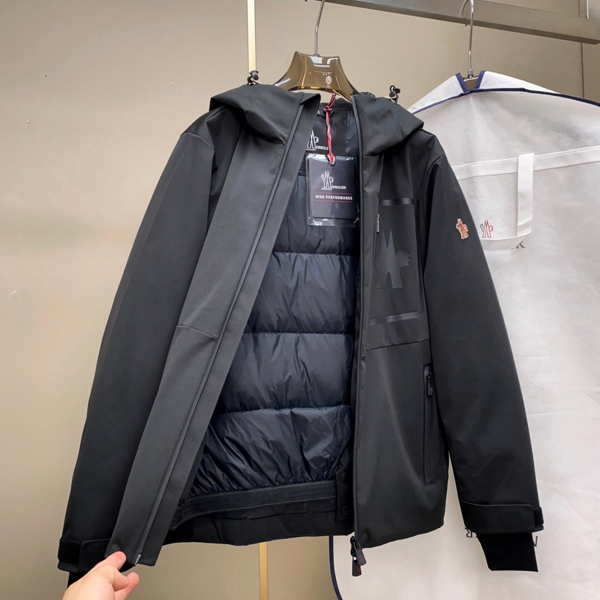 (PRE ORDER) MNCLR GRENOBLE COAT - BLACK
