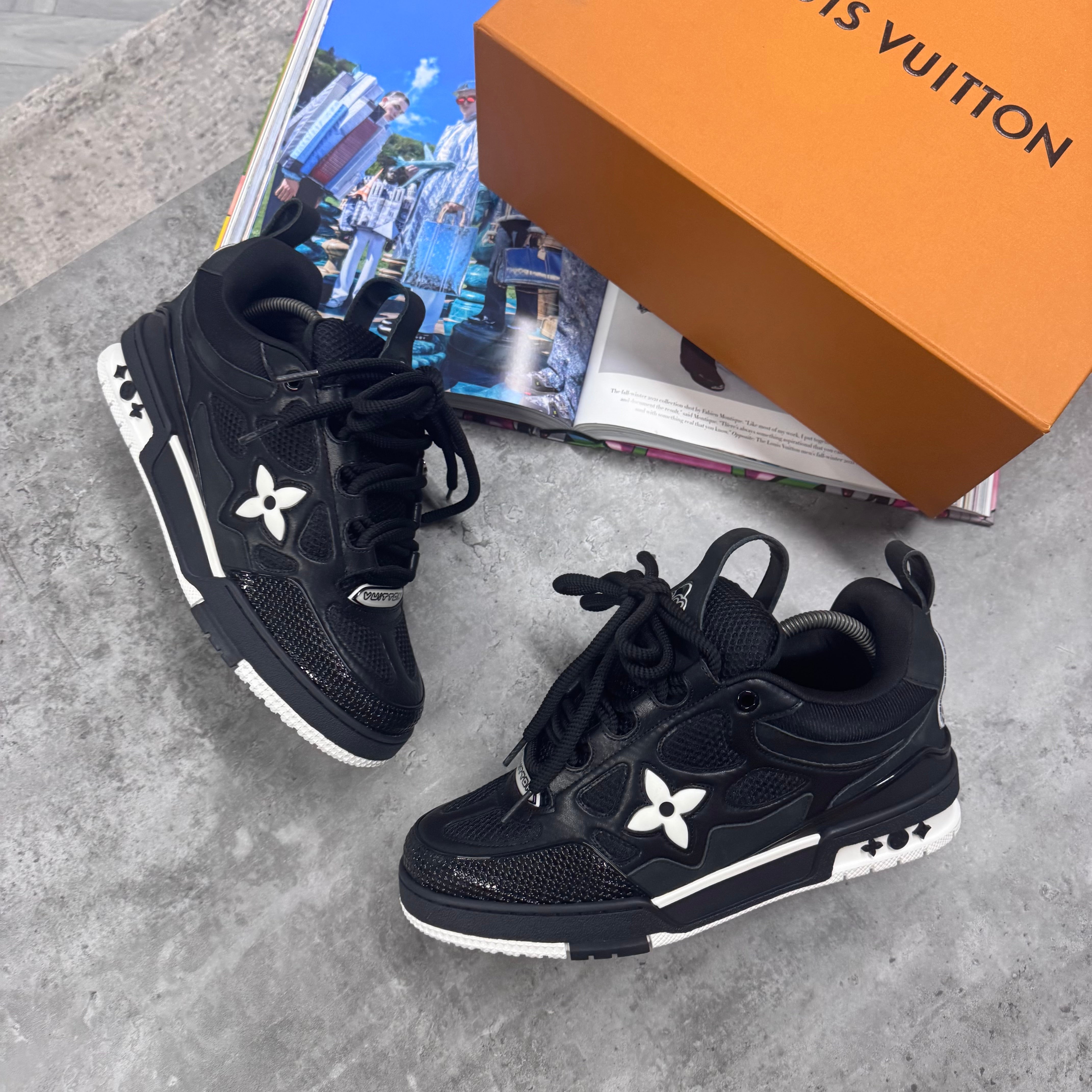 (PRE ORDER) LVE SKATE TRAINERS - BLACK