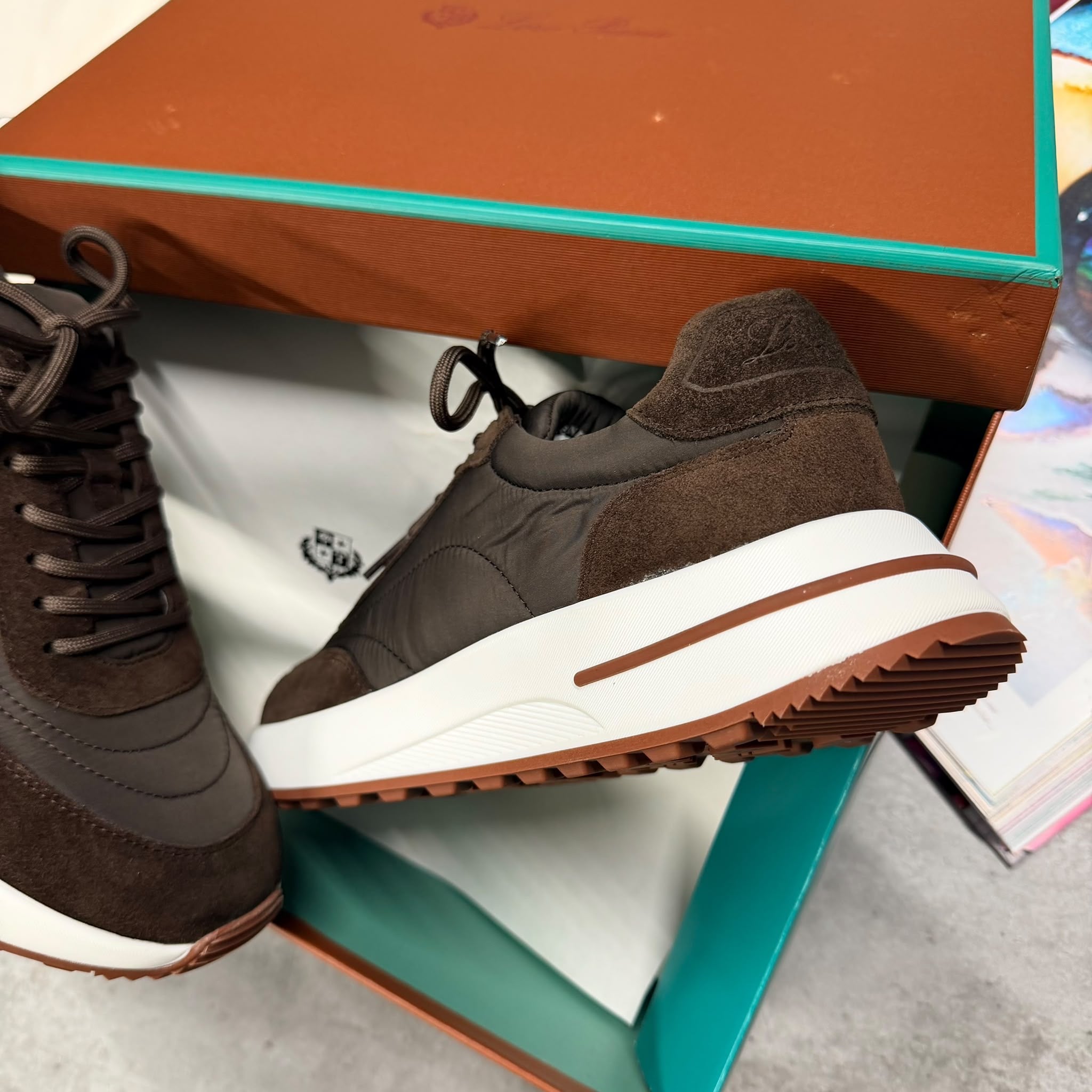 (PRE ORDER) LORO TRAINER - BROWN