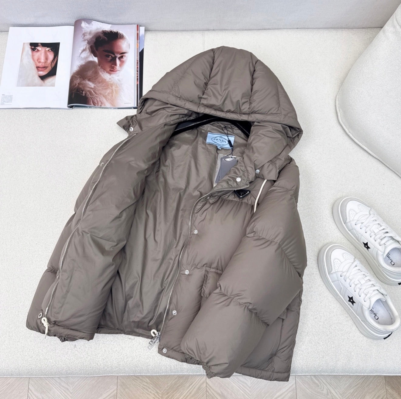 (PRE ORDER) PDA PUFFER COAT - BROWN