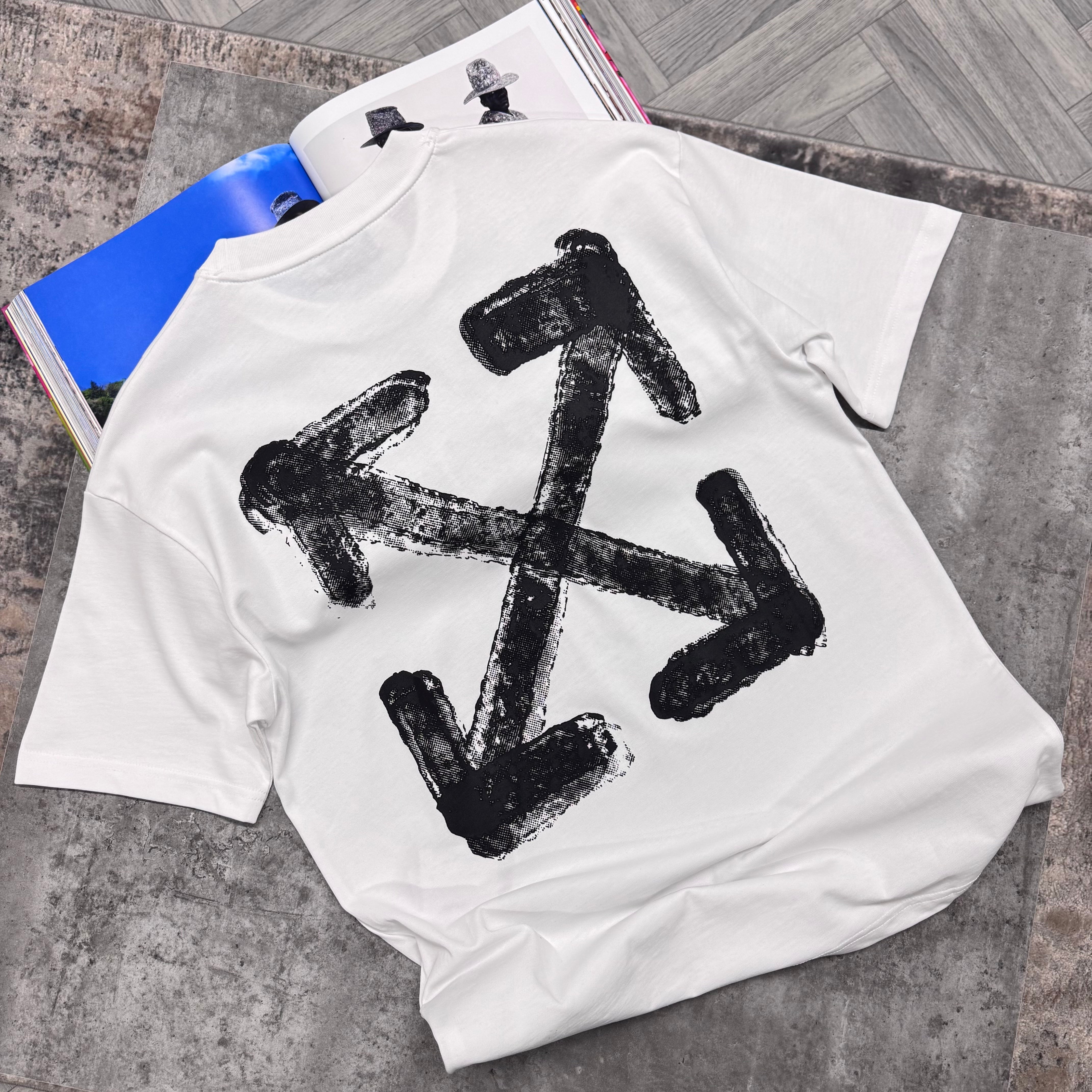 OFF W BLUR LOGO T SHIRT - WHITE