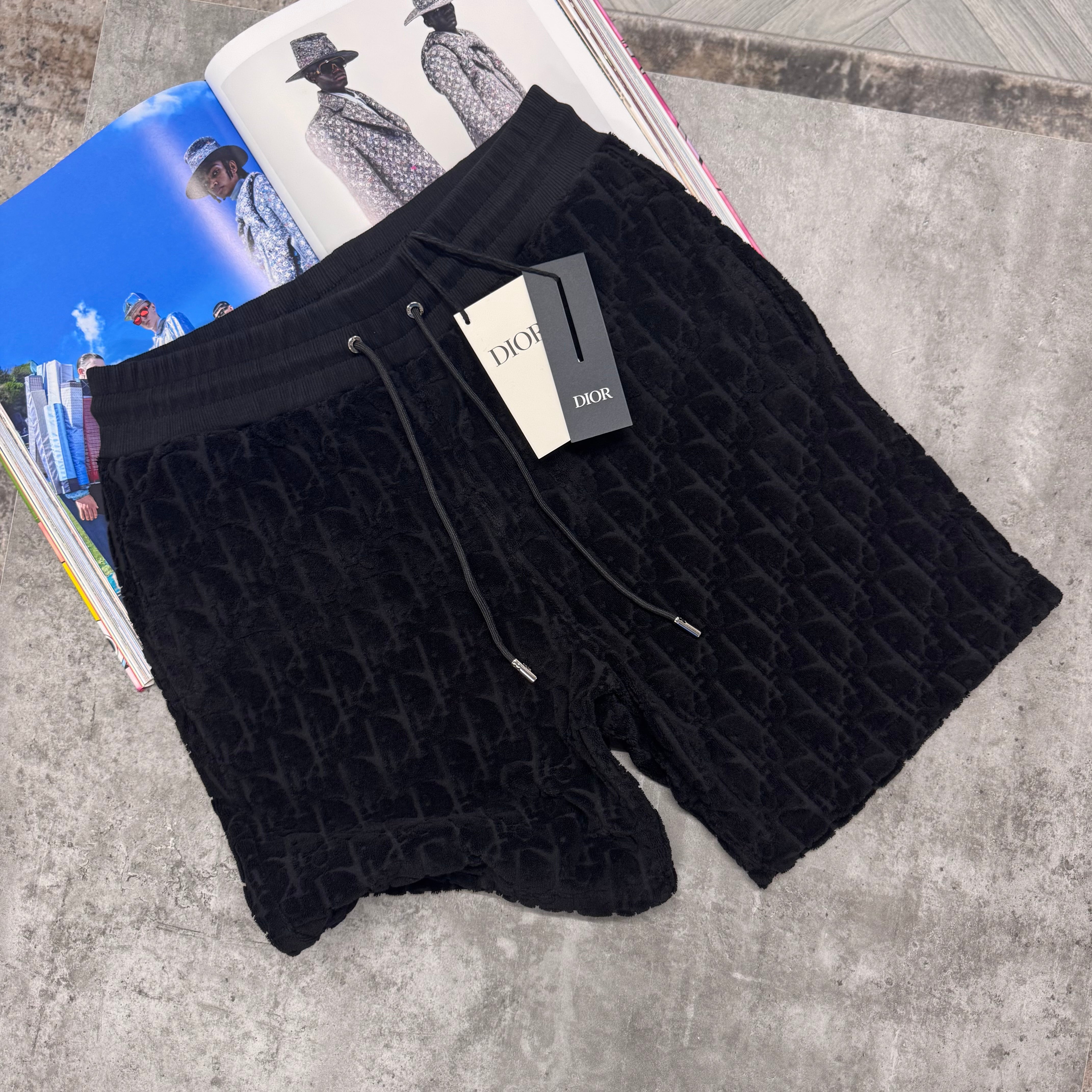 CD OBLIQUE TEDDY SHORTS - BLACK