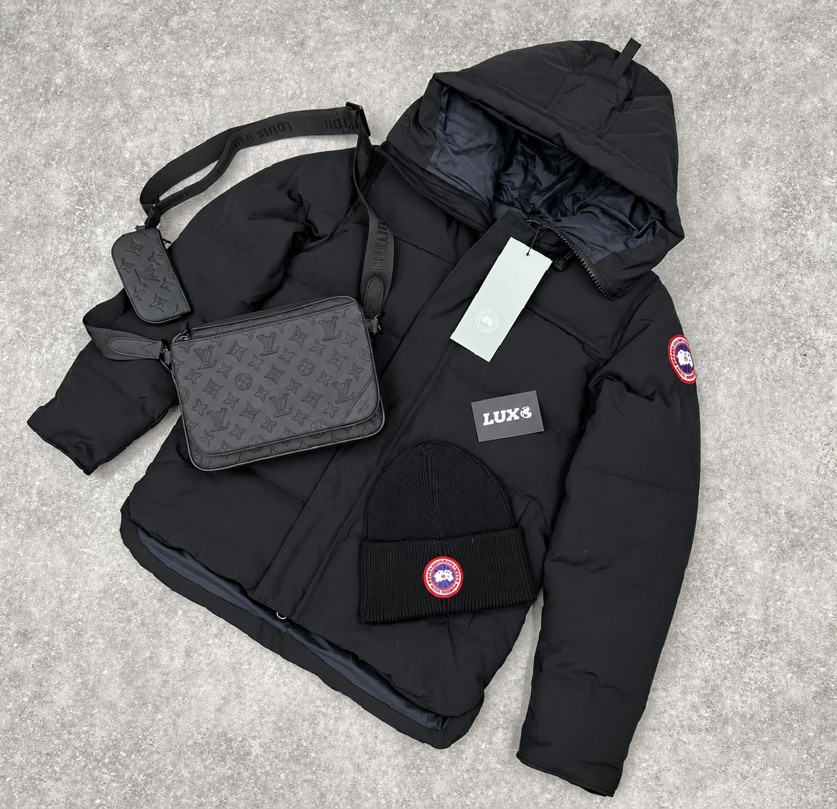 (PRE ORDER) CG MACMILLIAN COAT - BLACK