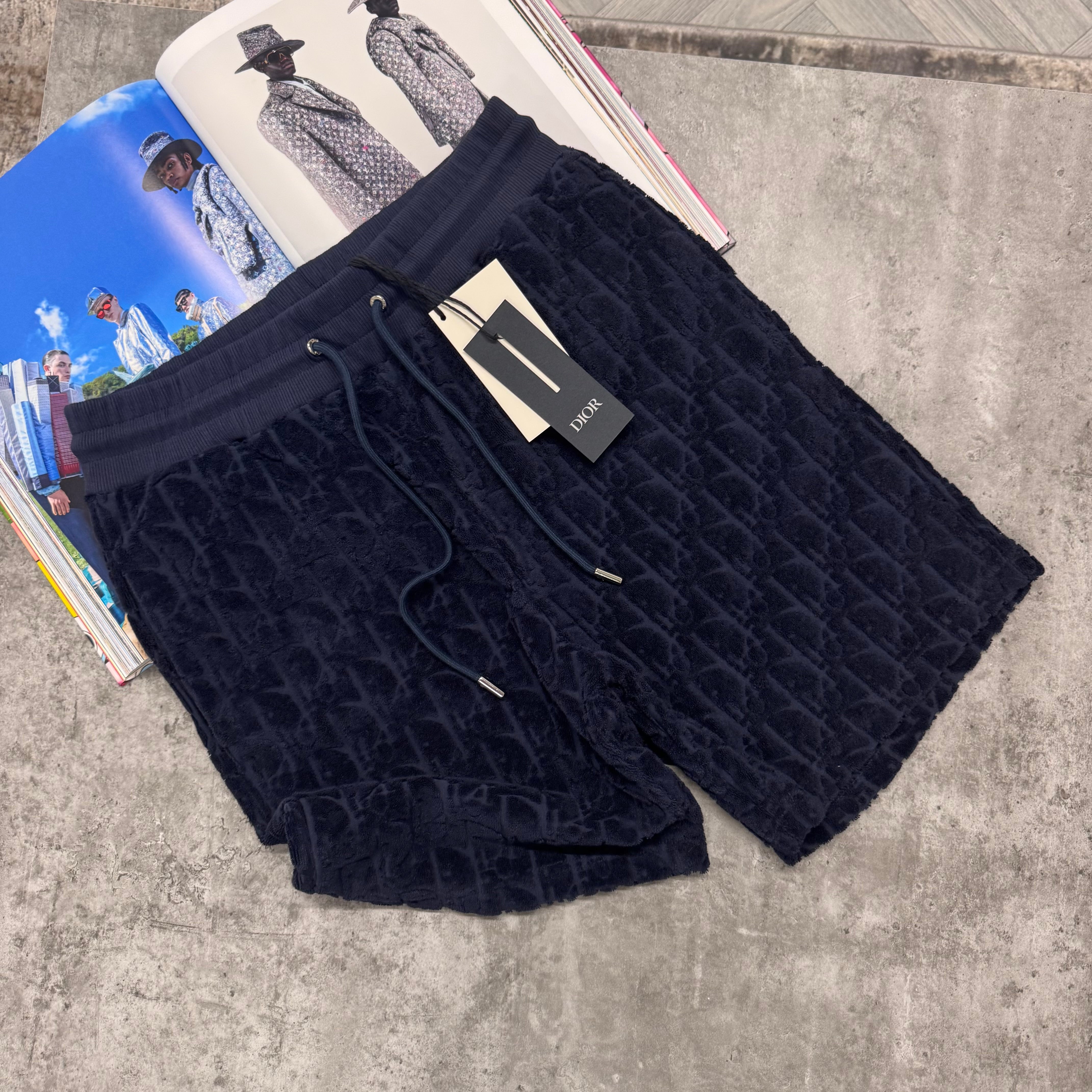 CD OBLIQUE TEDDY SHORTS - NAVY