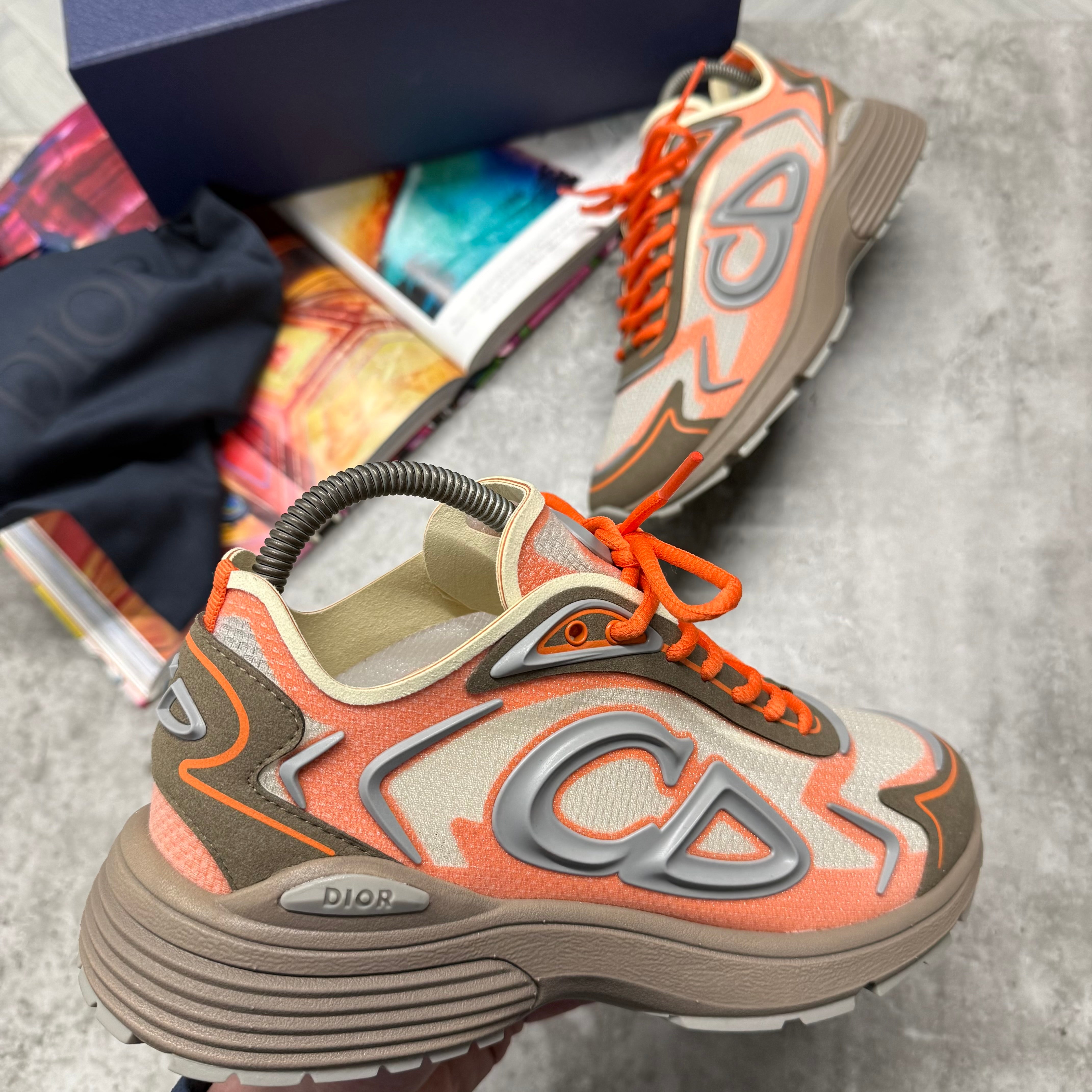 B30 TRAINER - ORANGE FROST