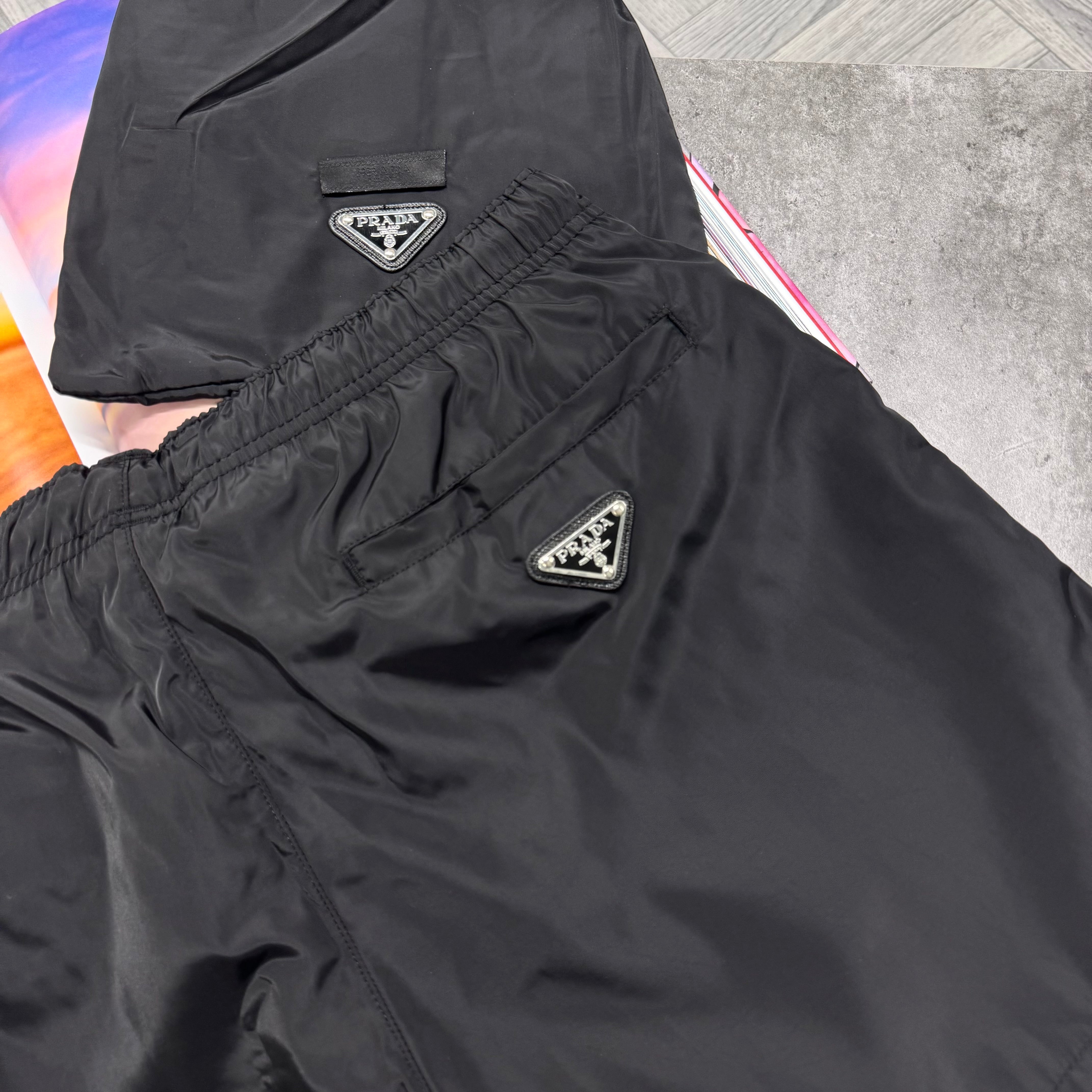 PDA SWIM SHORTS - BLACK