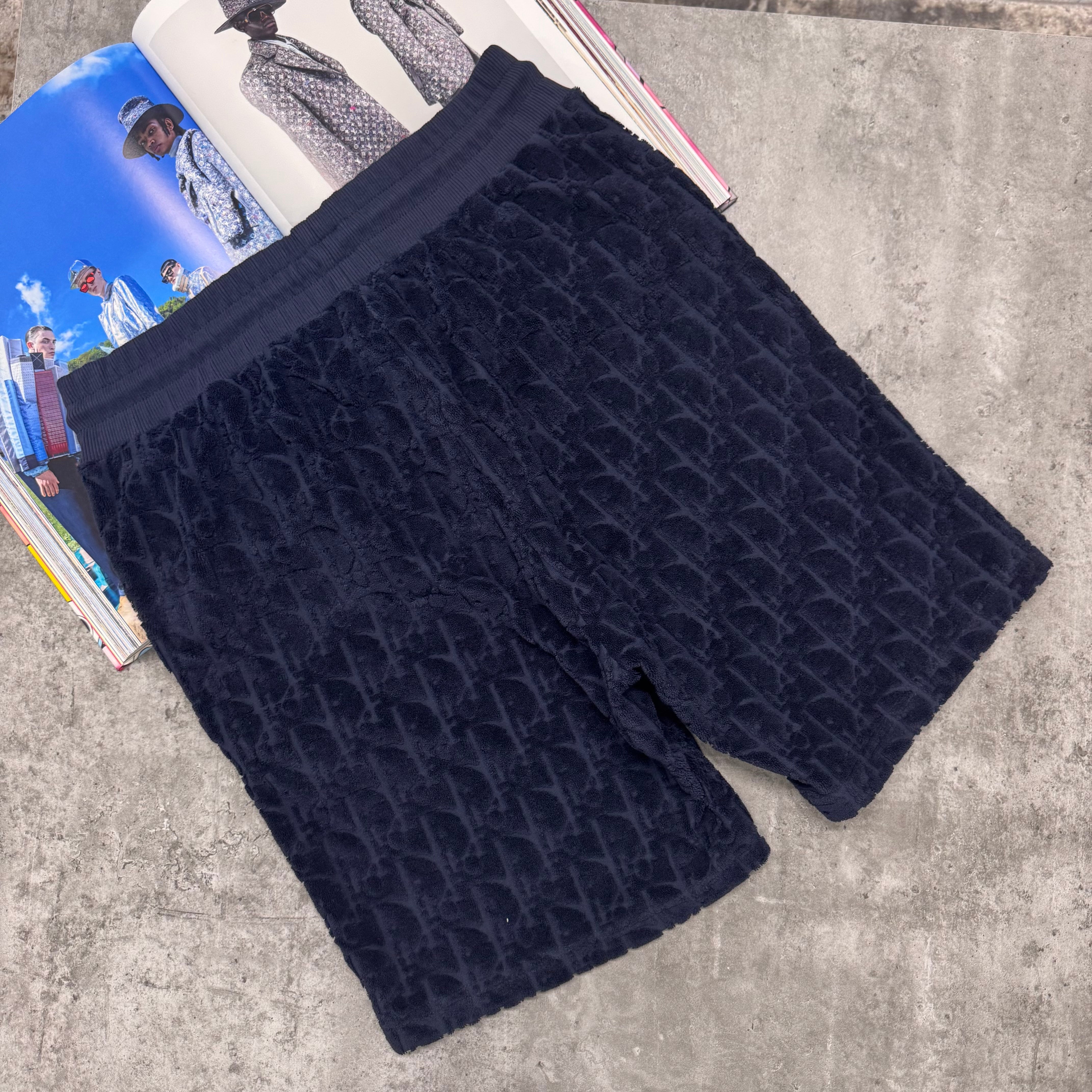 CD OBLIQUE TEDDY SHORTS - NAVY