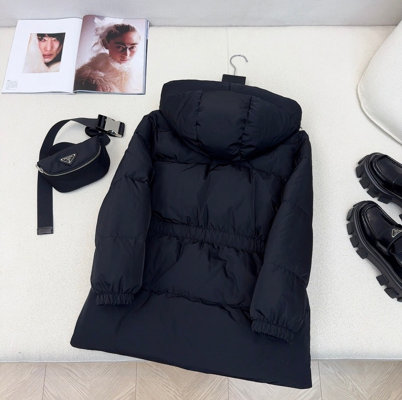 (PRE ORDER) PDA PUFFER COAT - BLACK