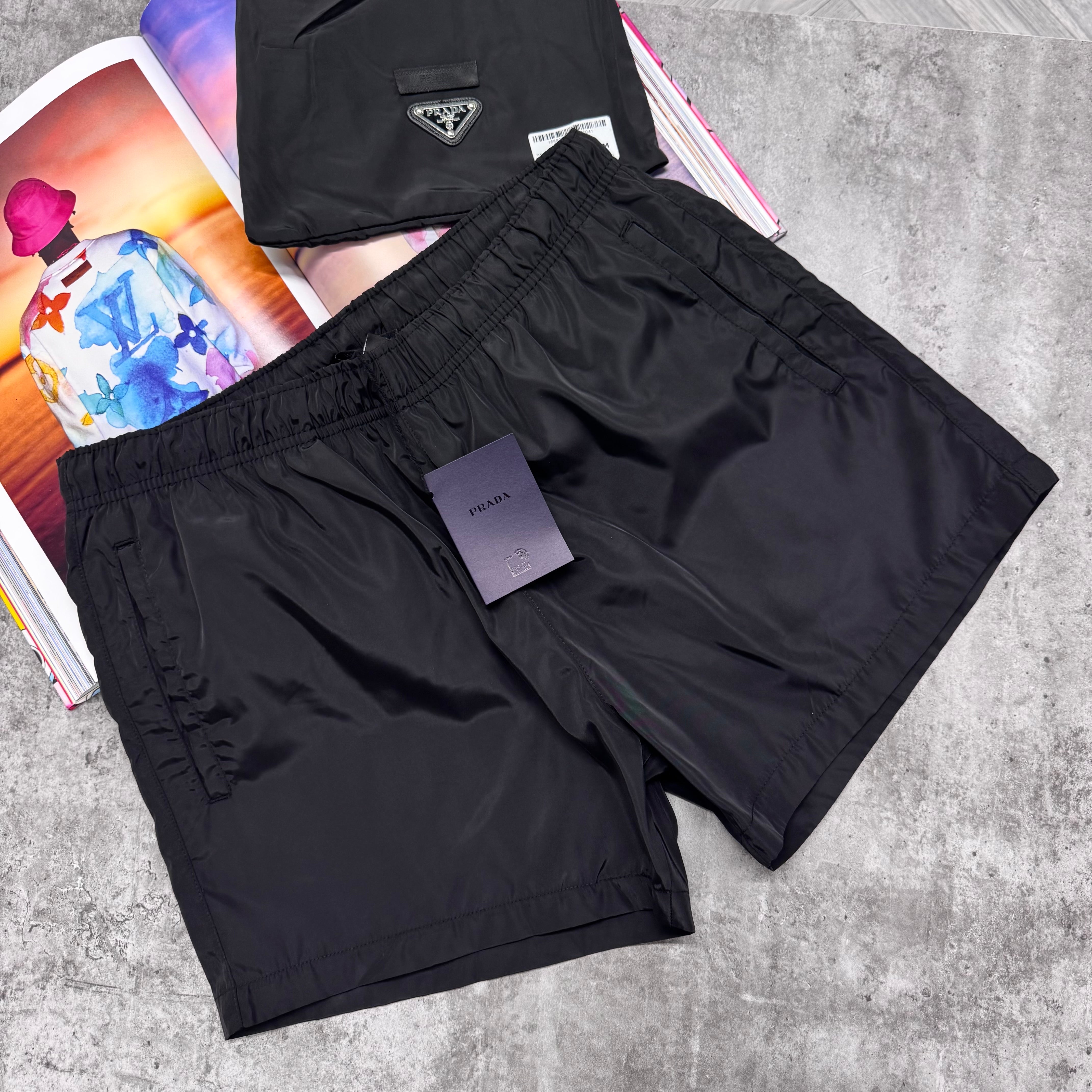 PDA SWIM SHORTS - BLACK