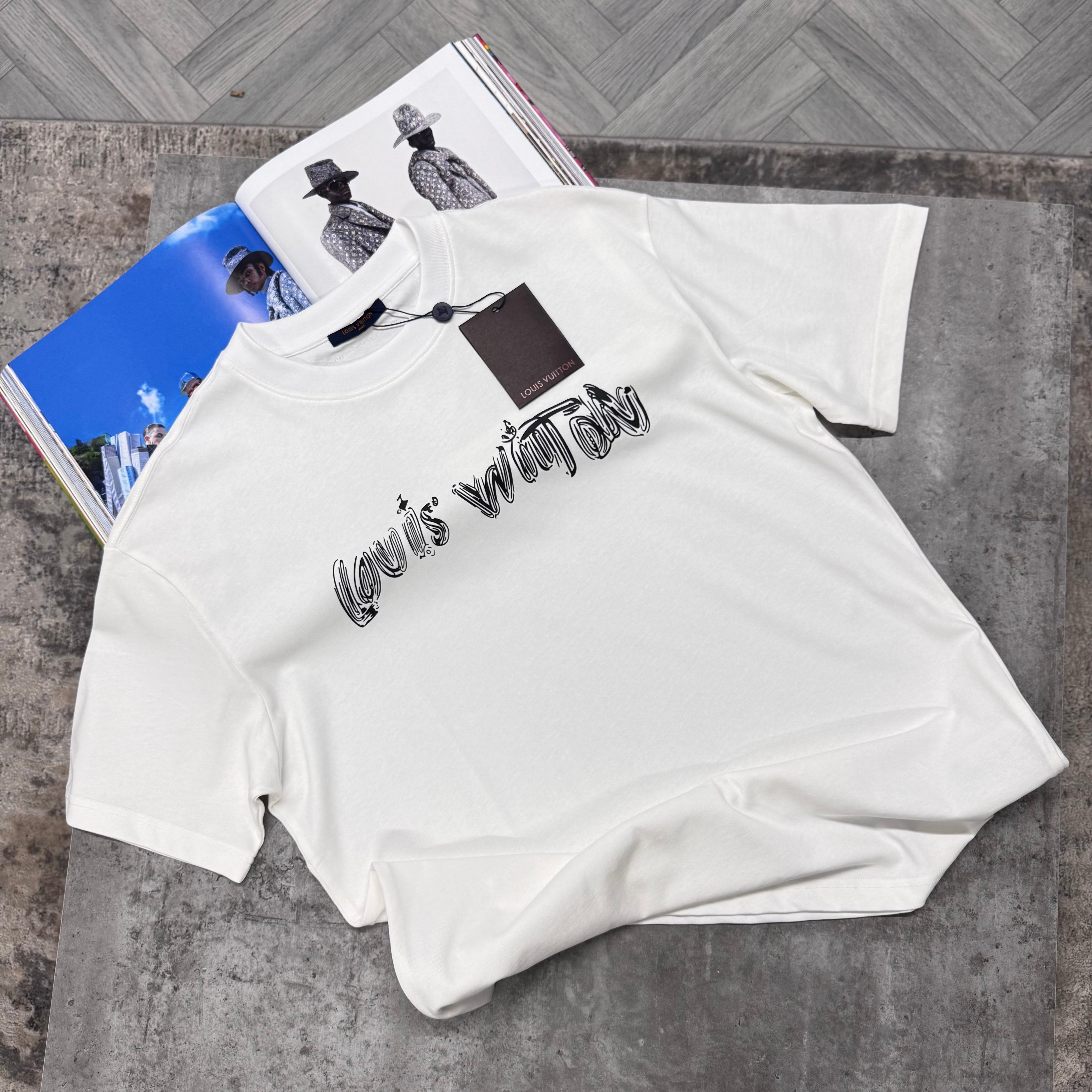 LVE T SHIRT - WHITE