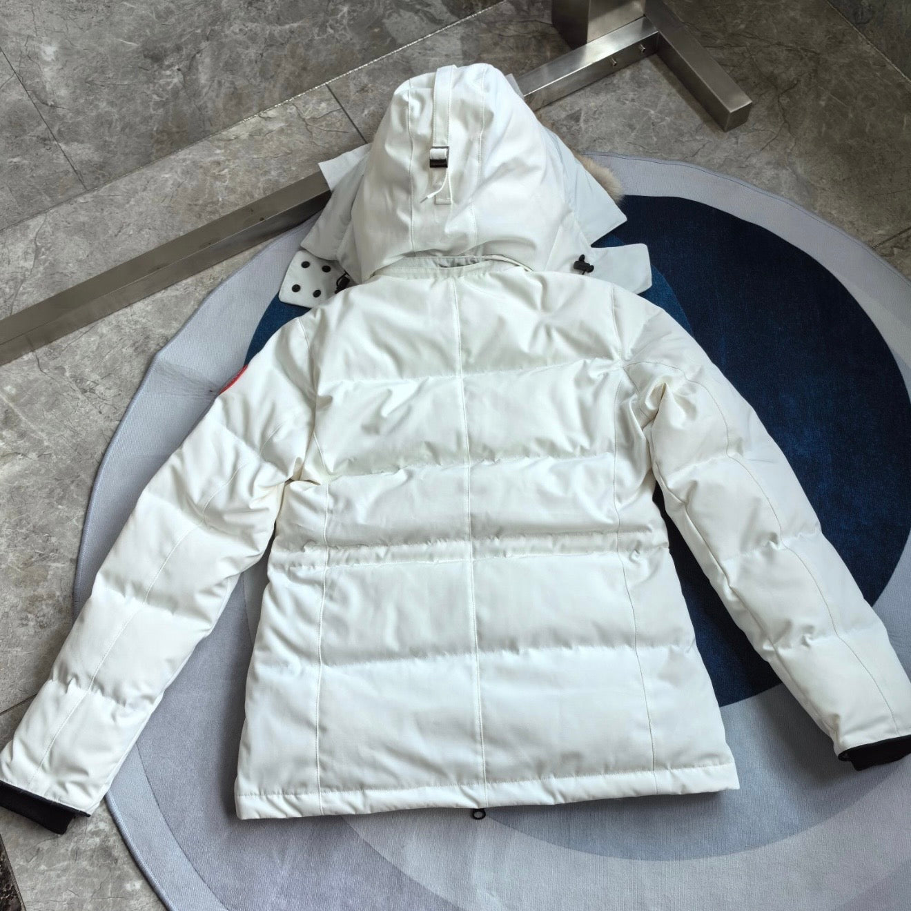 (PRE ORDER) CG CHELSEA PARKER COAT - OFF WHITE