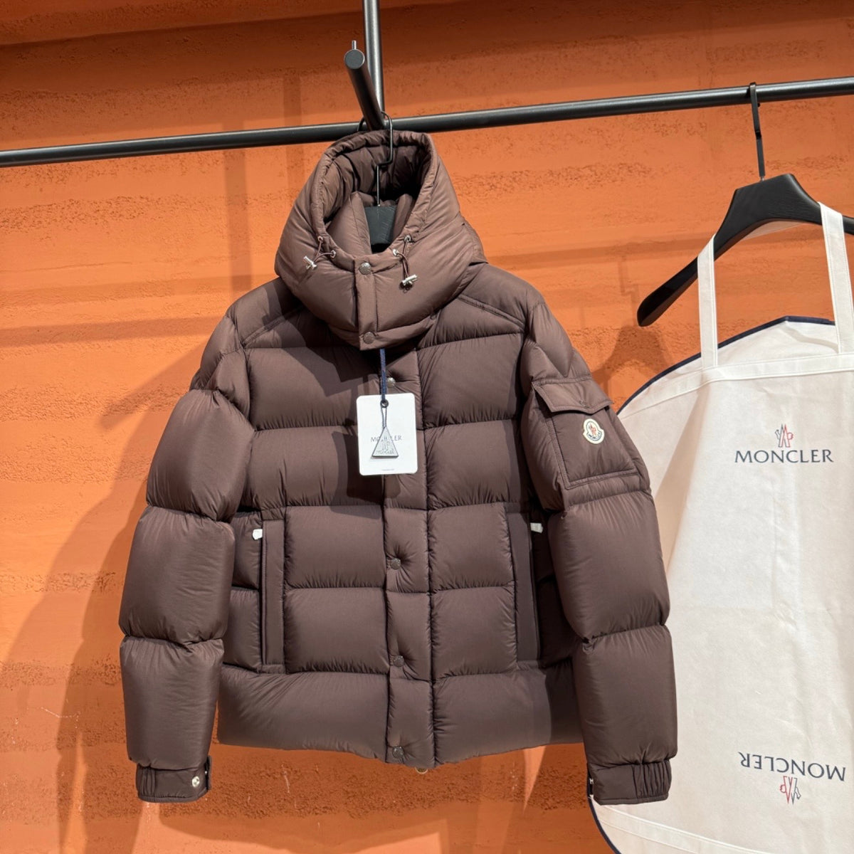 (PRE ORDER) MNCLR QUILTED DOWN PUFFER COAT - BROWN