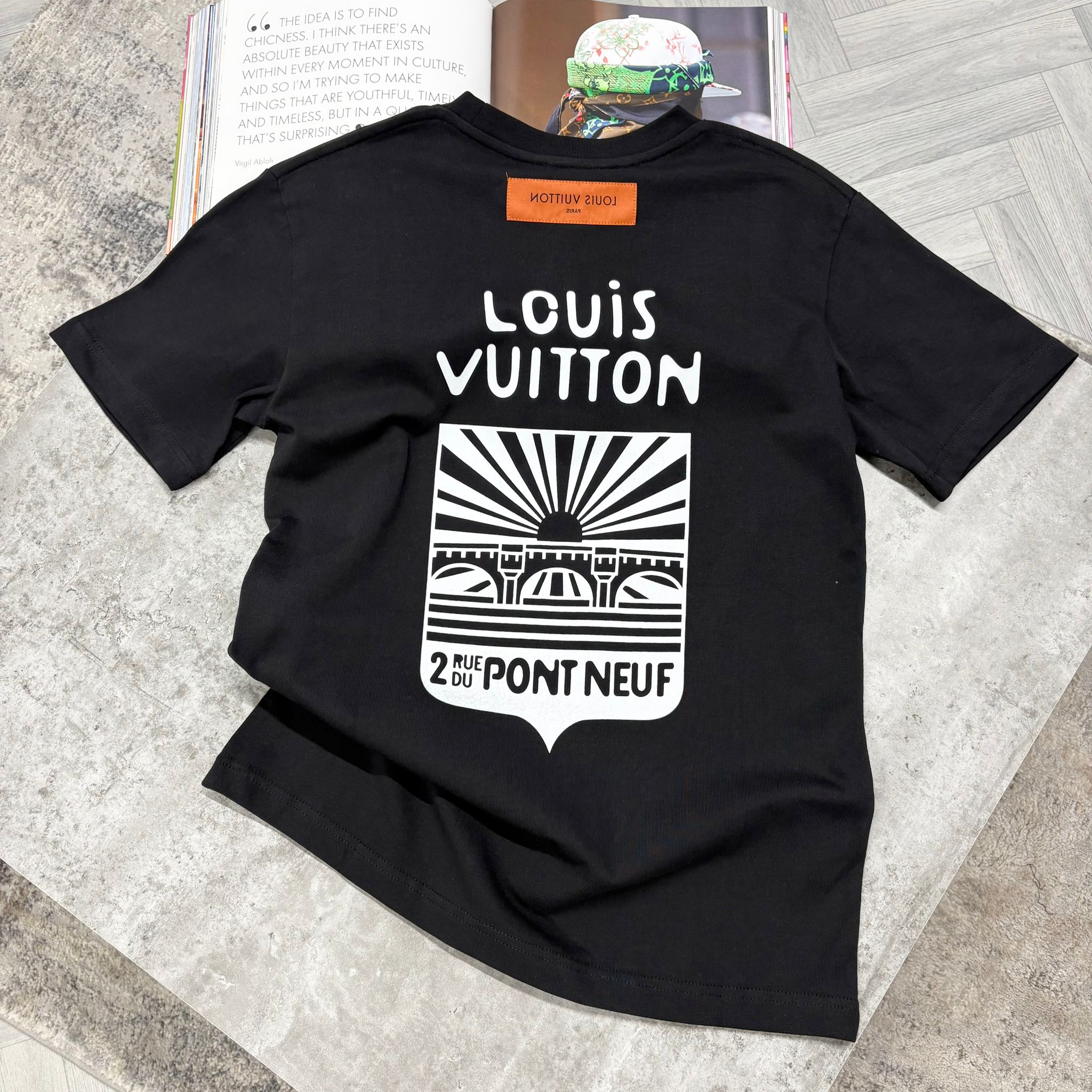 LVE T SHIRT - BLACK