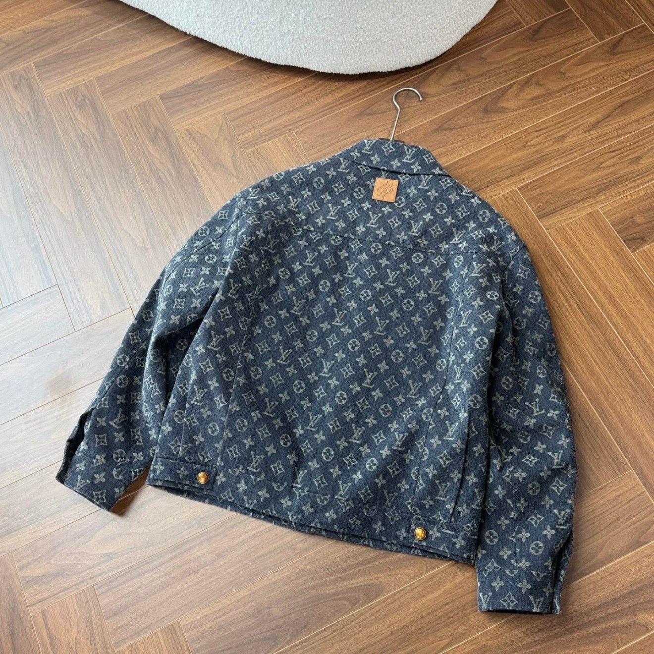 (PRE ORDER) LVE MONOGRAM JACKET - GREY