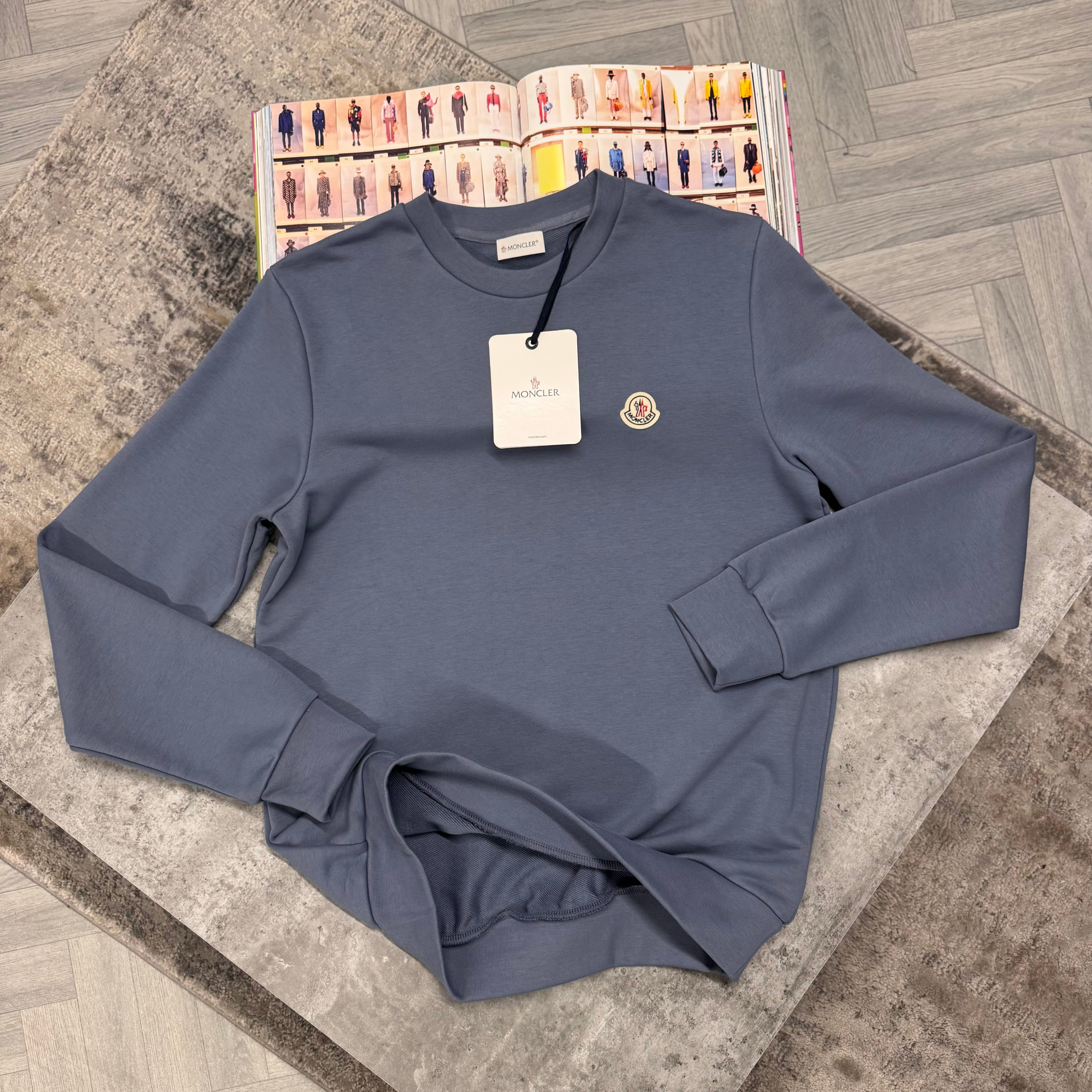 MNCLR CREWNECK JUMPER - PALE BLUE
