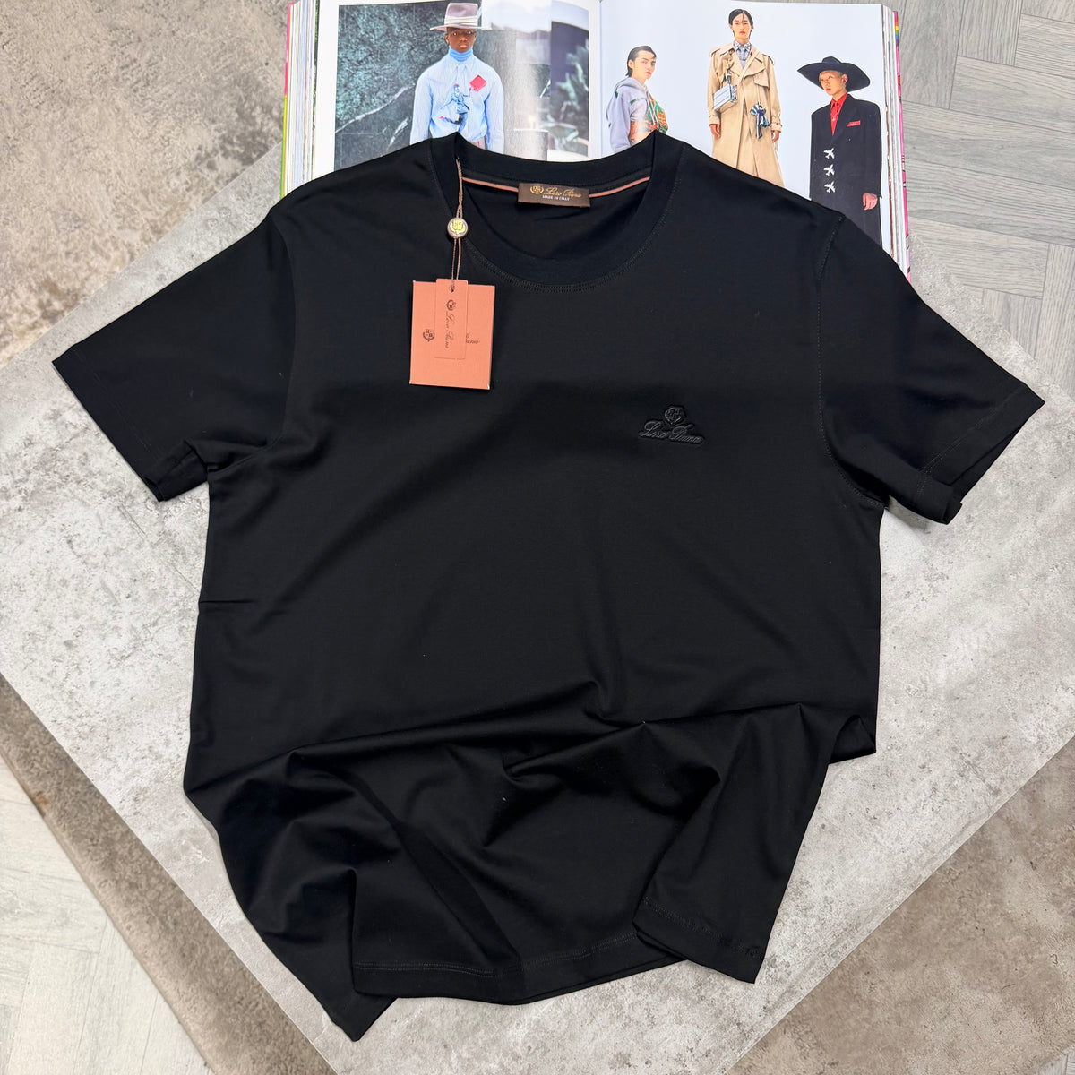 LORO T SHIRT - BLACK