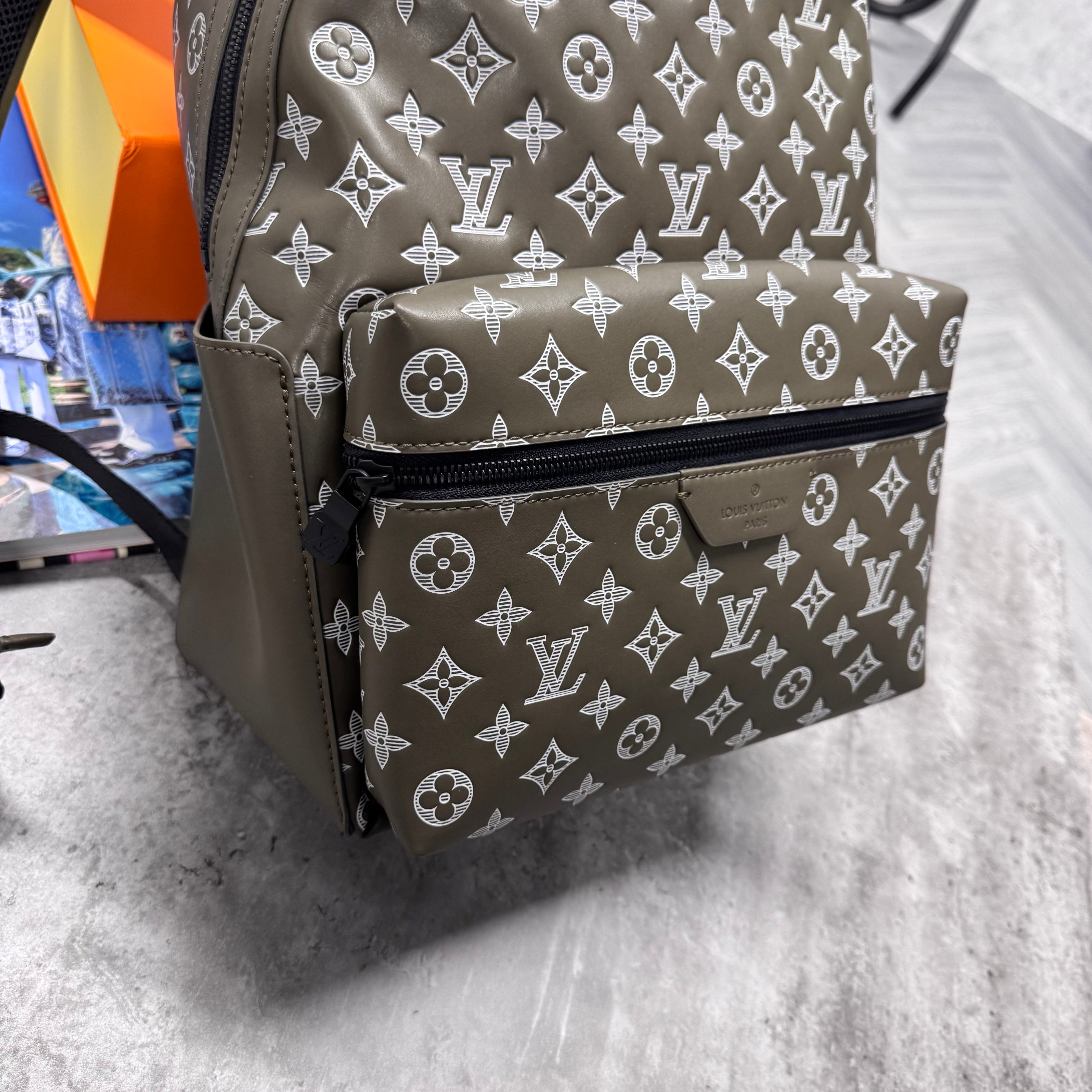 (PRE ORDER) LVE MONOGRAM BACKPACK - KHAKI