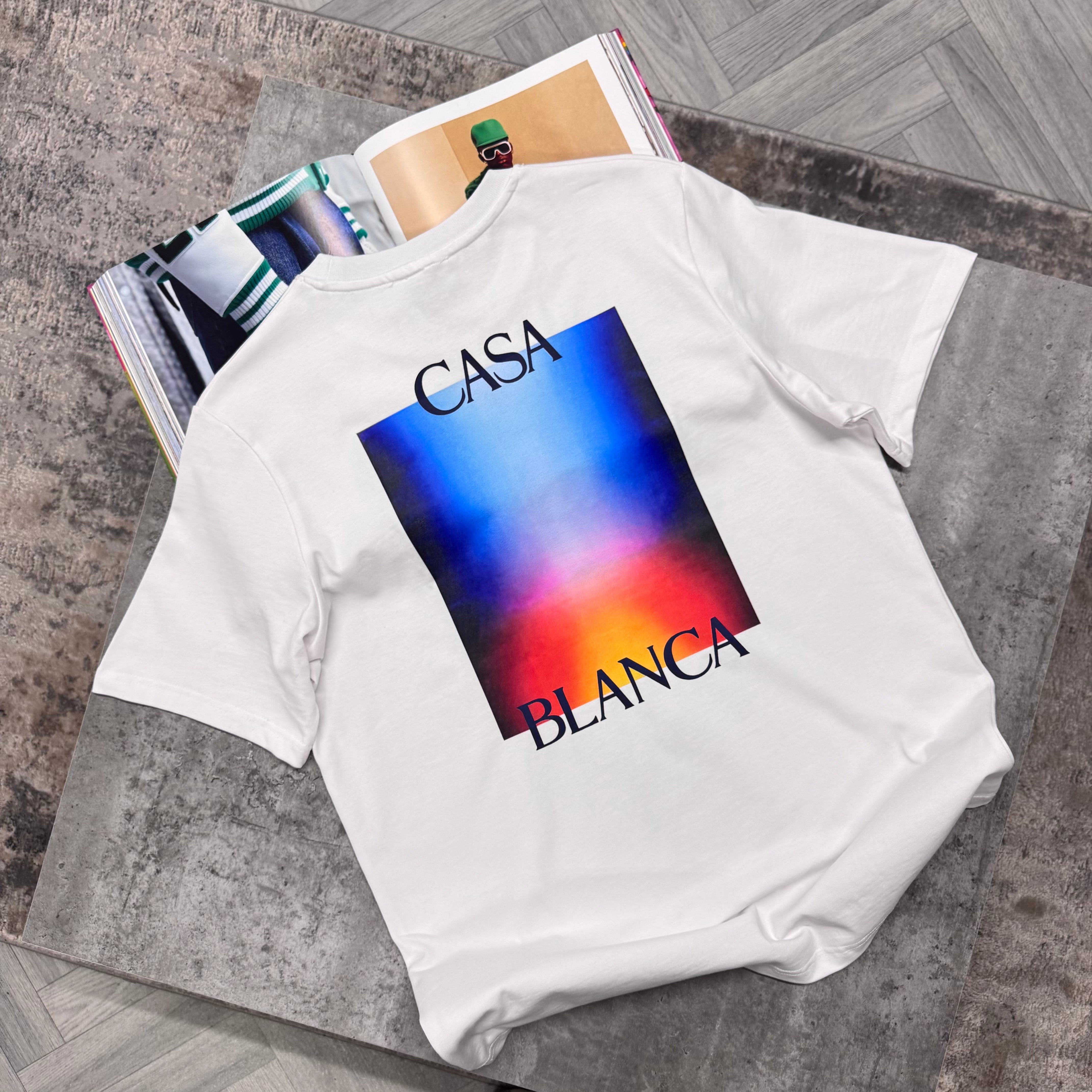 CB GRADIENT T SHIRT - WHITE