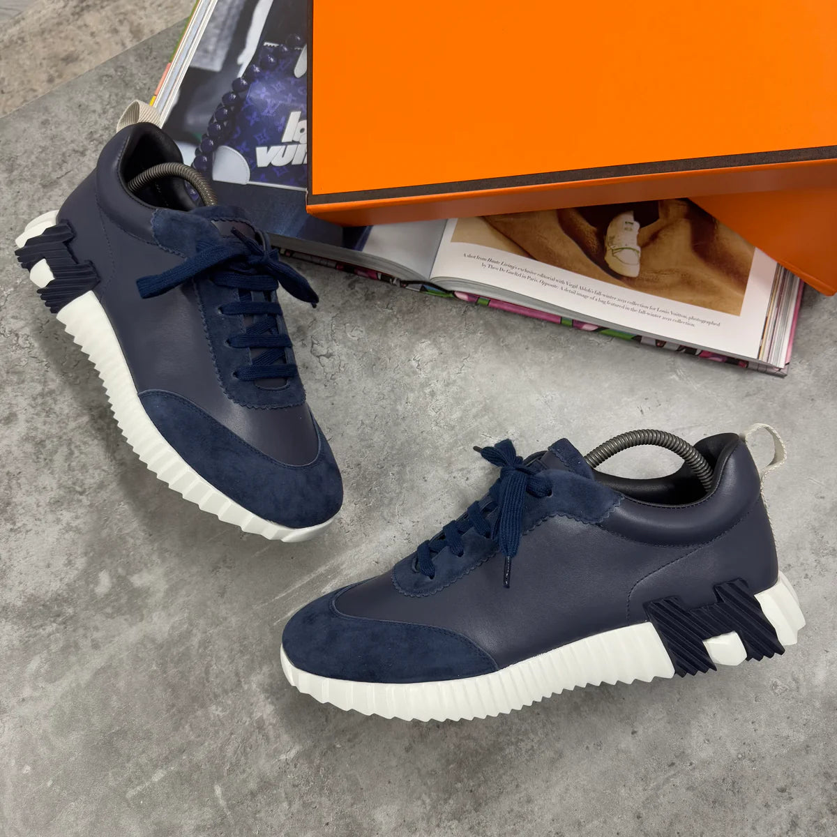 (PRE ORDER) H TRAINER - NAVY