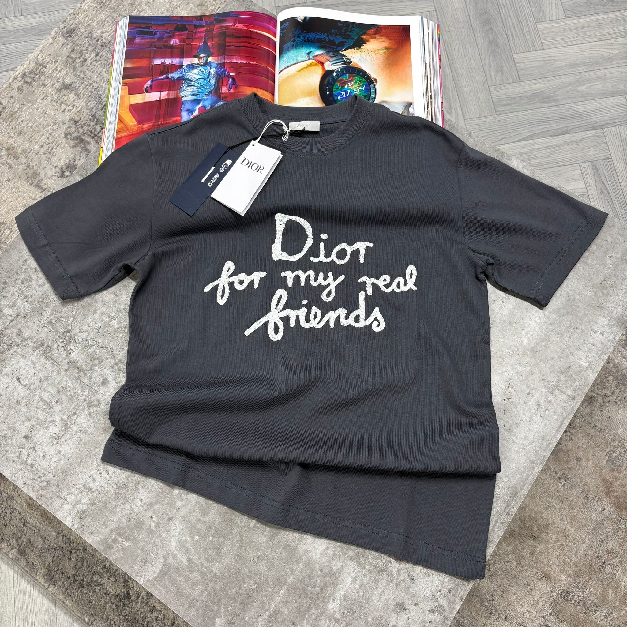 CD FRIENDS T SHIRT - CHARCOAL