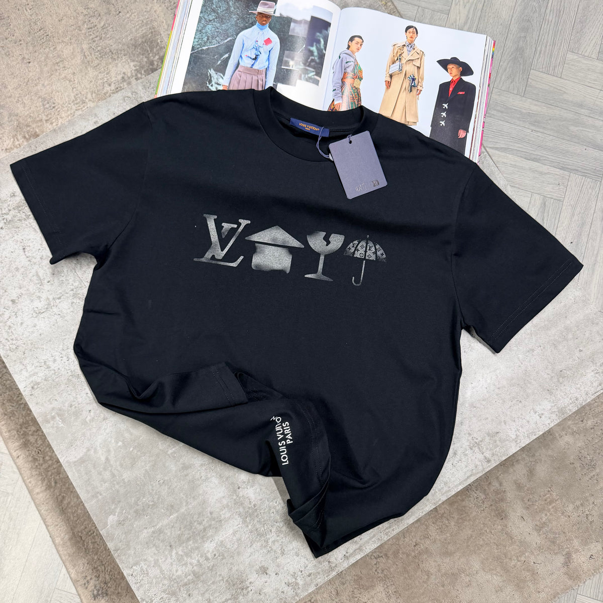 LVE T SHIRT - BLACK
