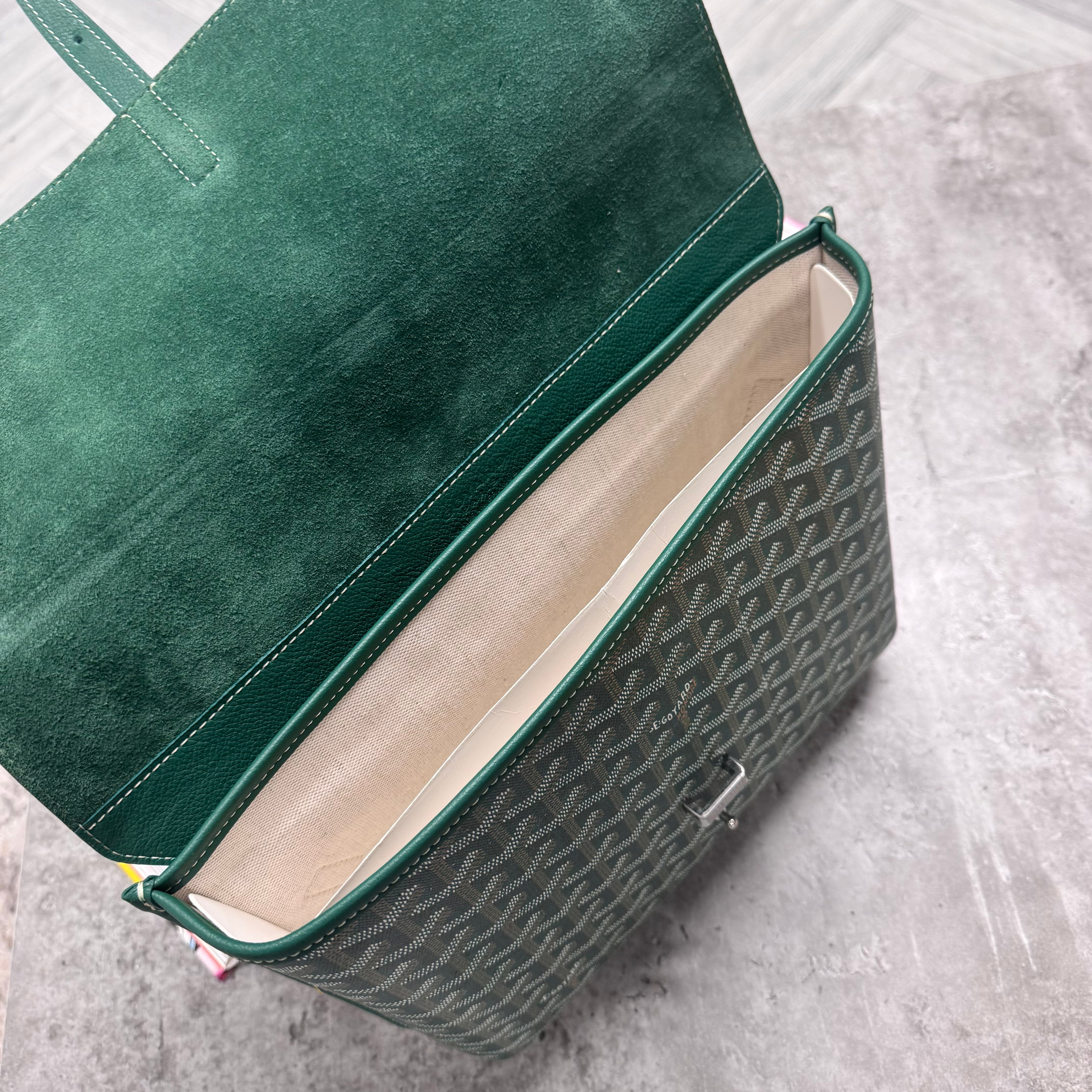 (PRE ORDER) GYRD MAN BAG - GREEN